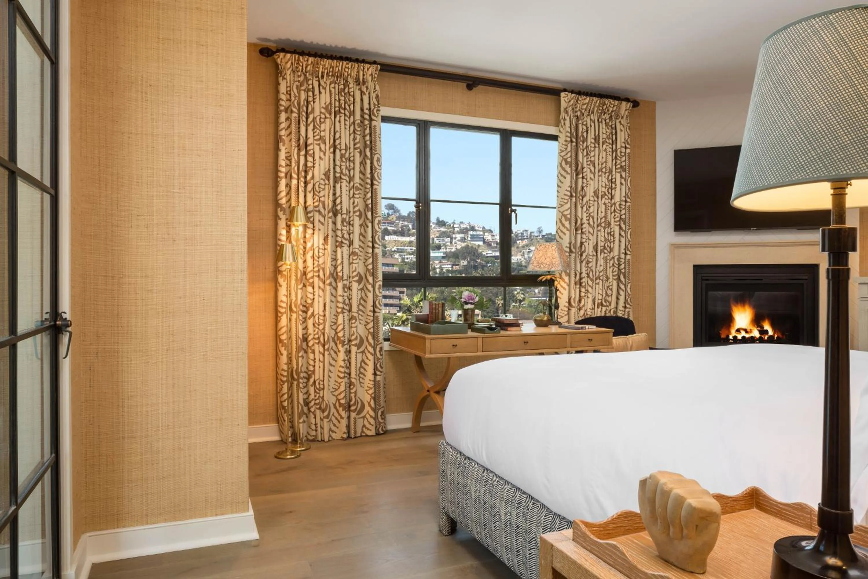 Bed in Hotel 850 SVB, West Hollywood, a Member of Design Hotels