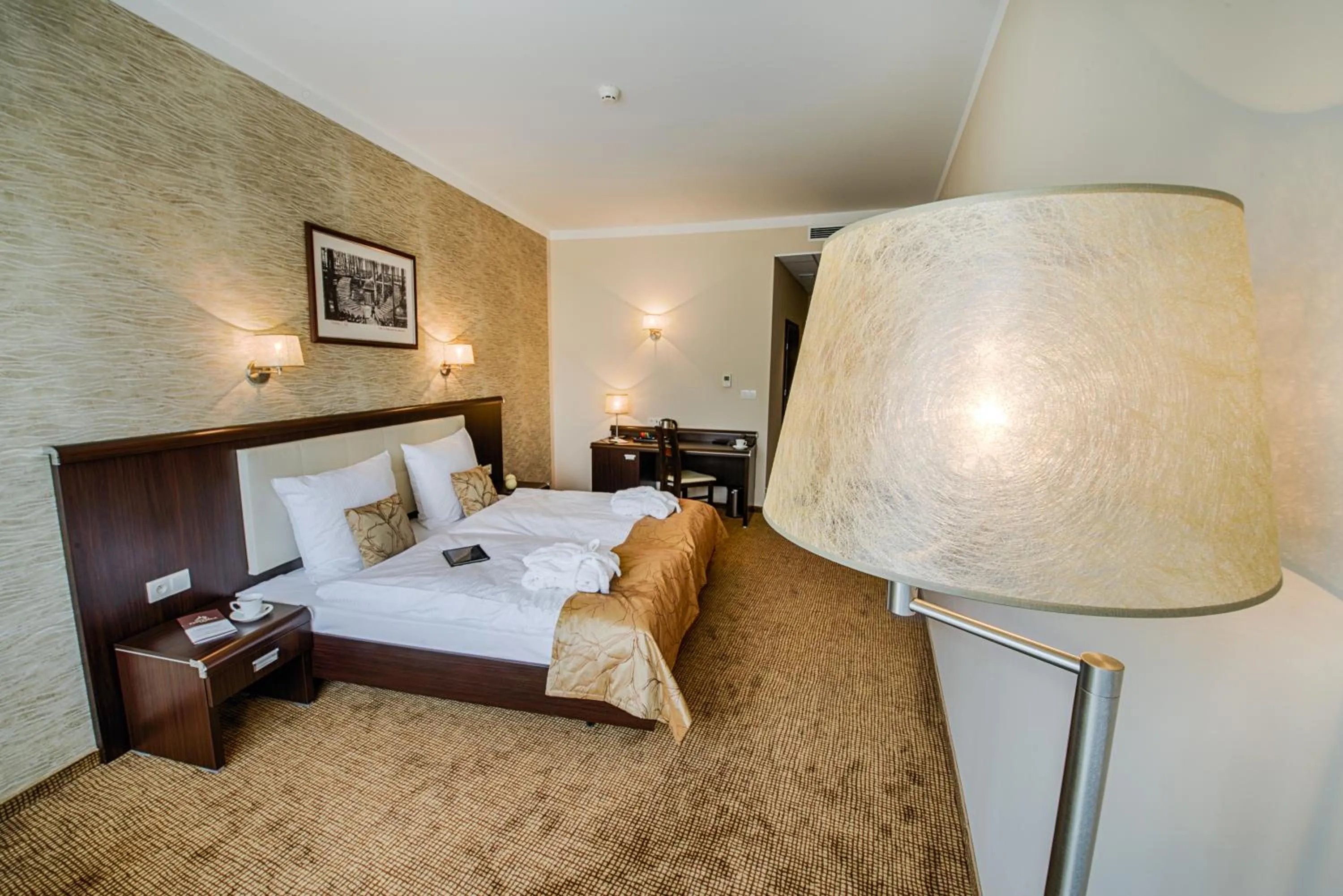 Bed in Hotel Trzebnica