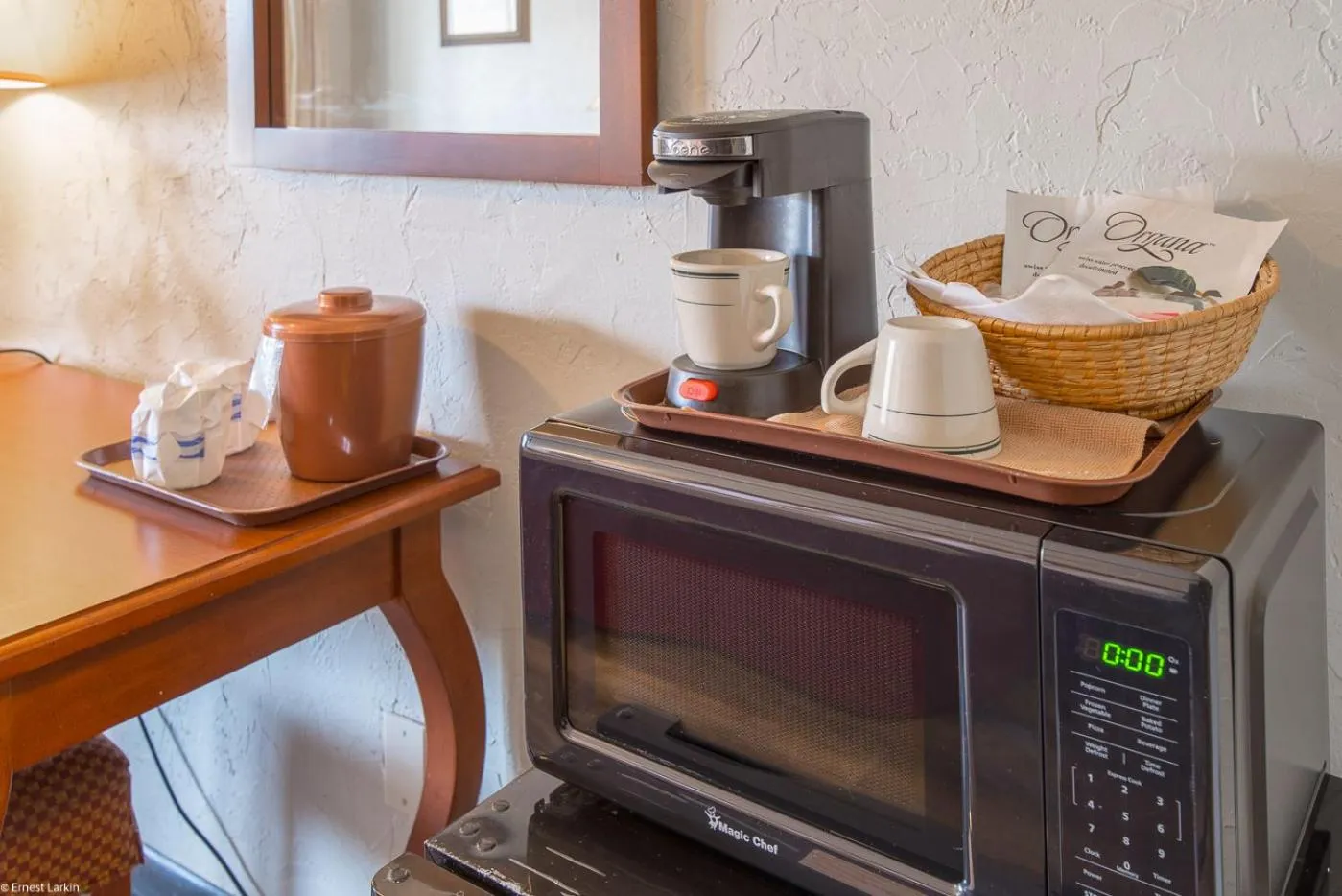 Coffee/tea facilities in Townsend River Breeze Inn