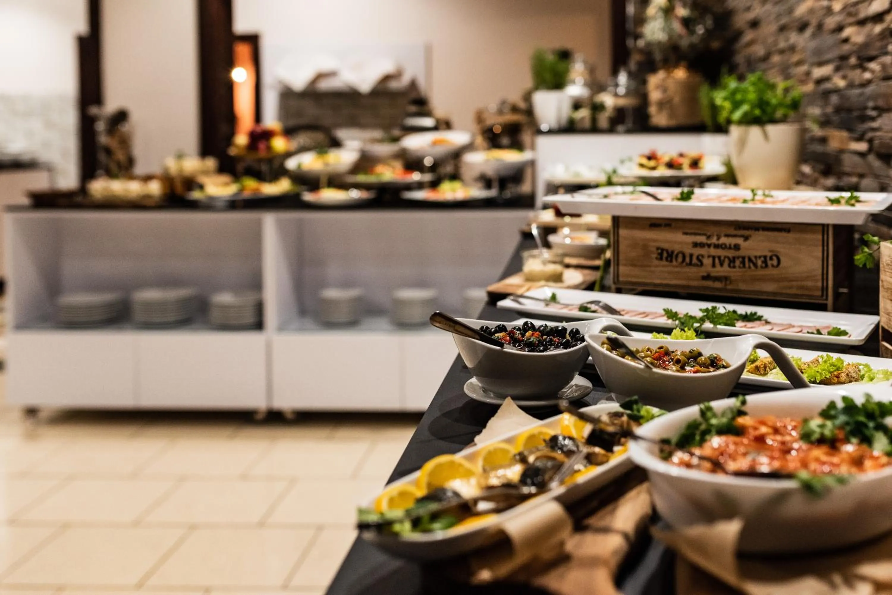 Buffet breakfast in Kormoran Medispa