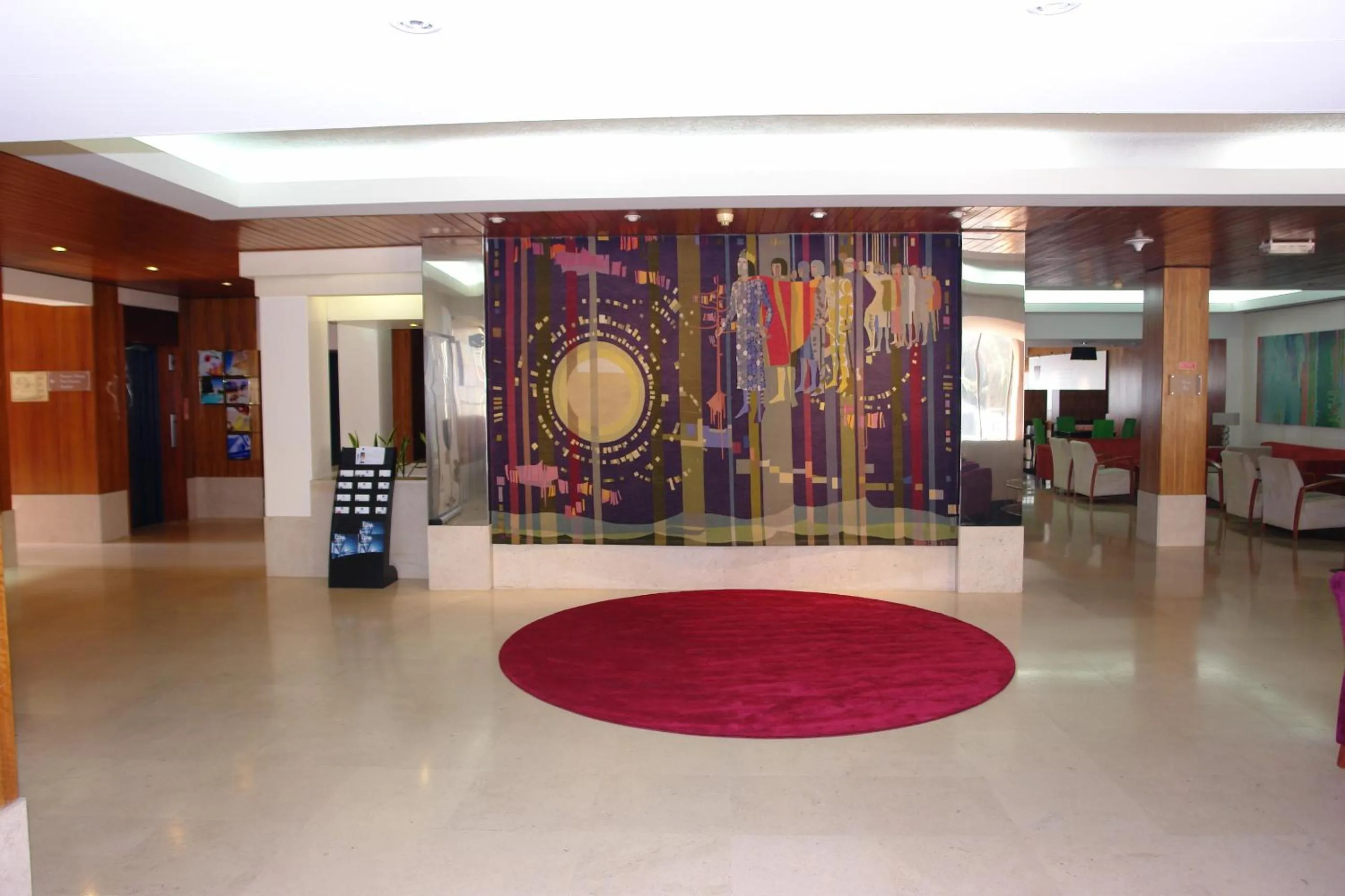 Lobby or reception in Hotel Eurosol Leiria & Jardim