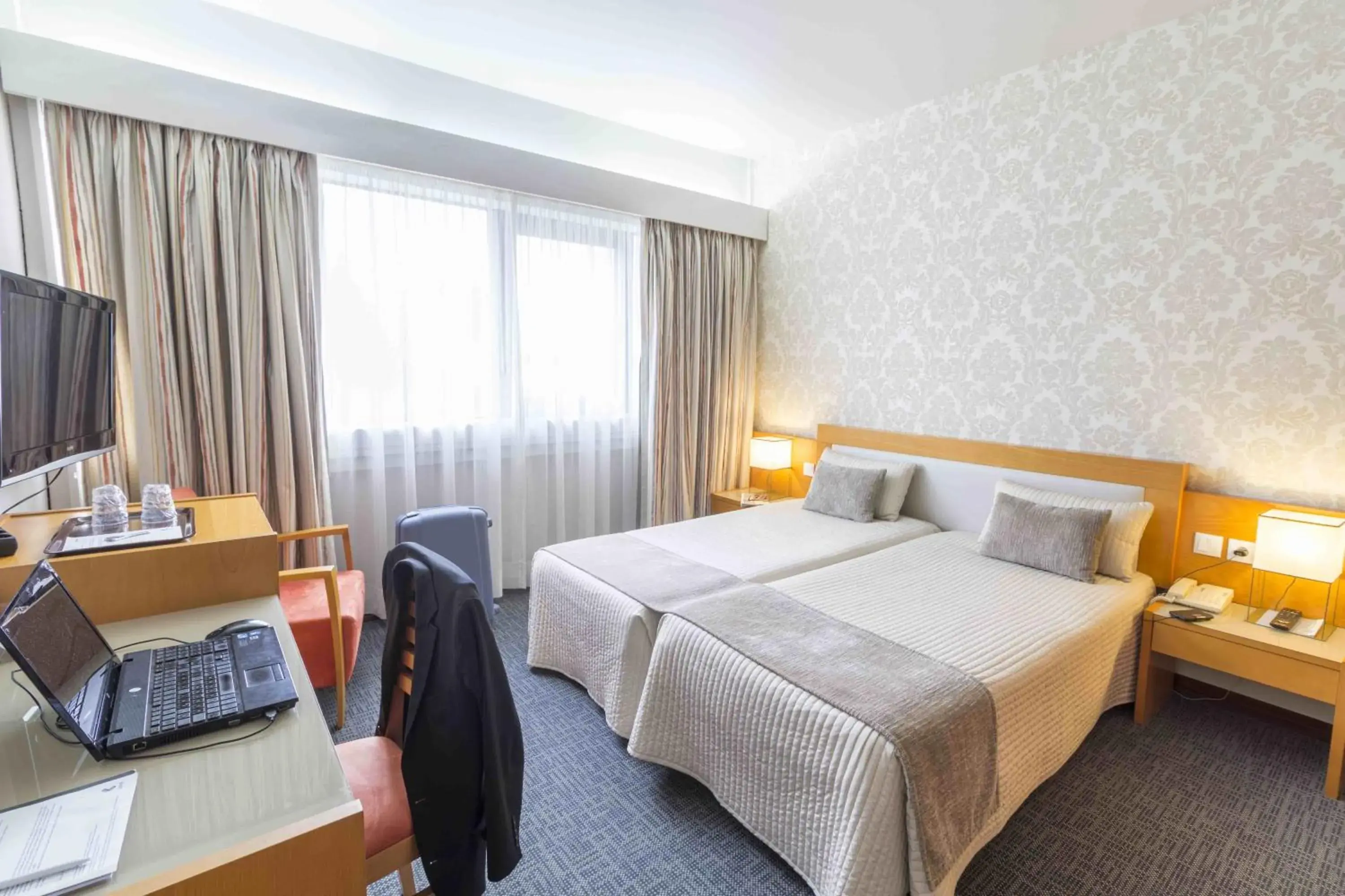 Twin Room in Hotel Eurosol Leiria & Jardim Twin Room in Hotel Eurosol Leiria & Jardim