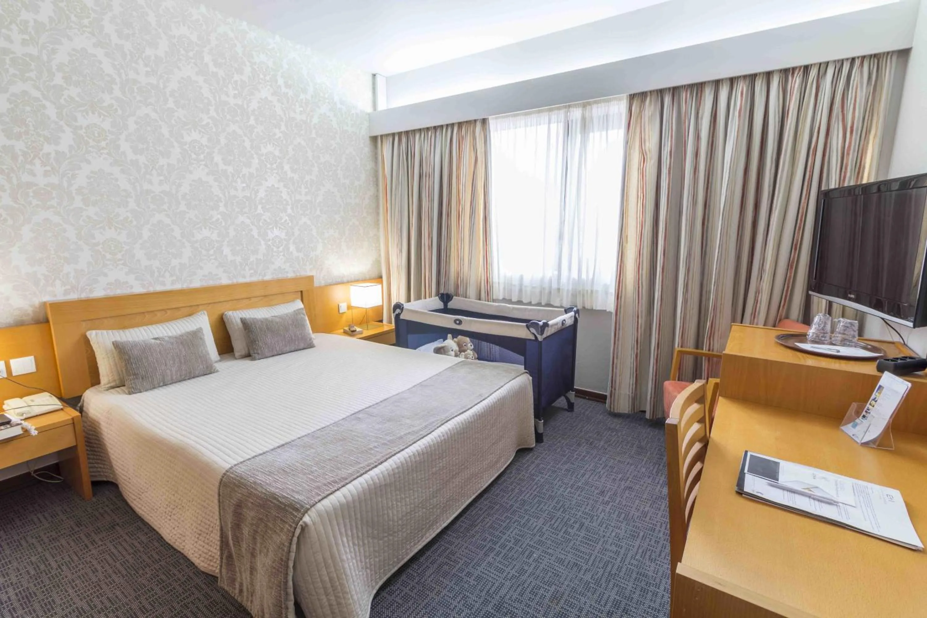 Bed in Hotel Eurosol Leiria & Jardim