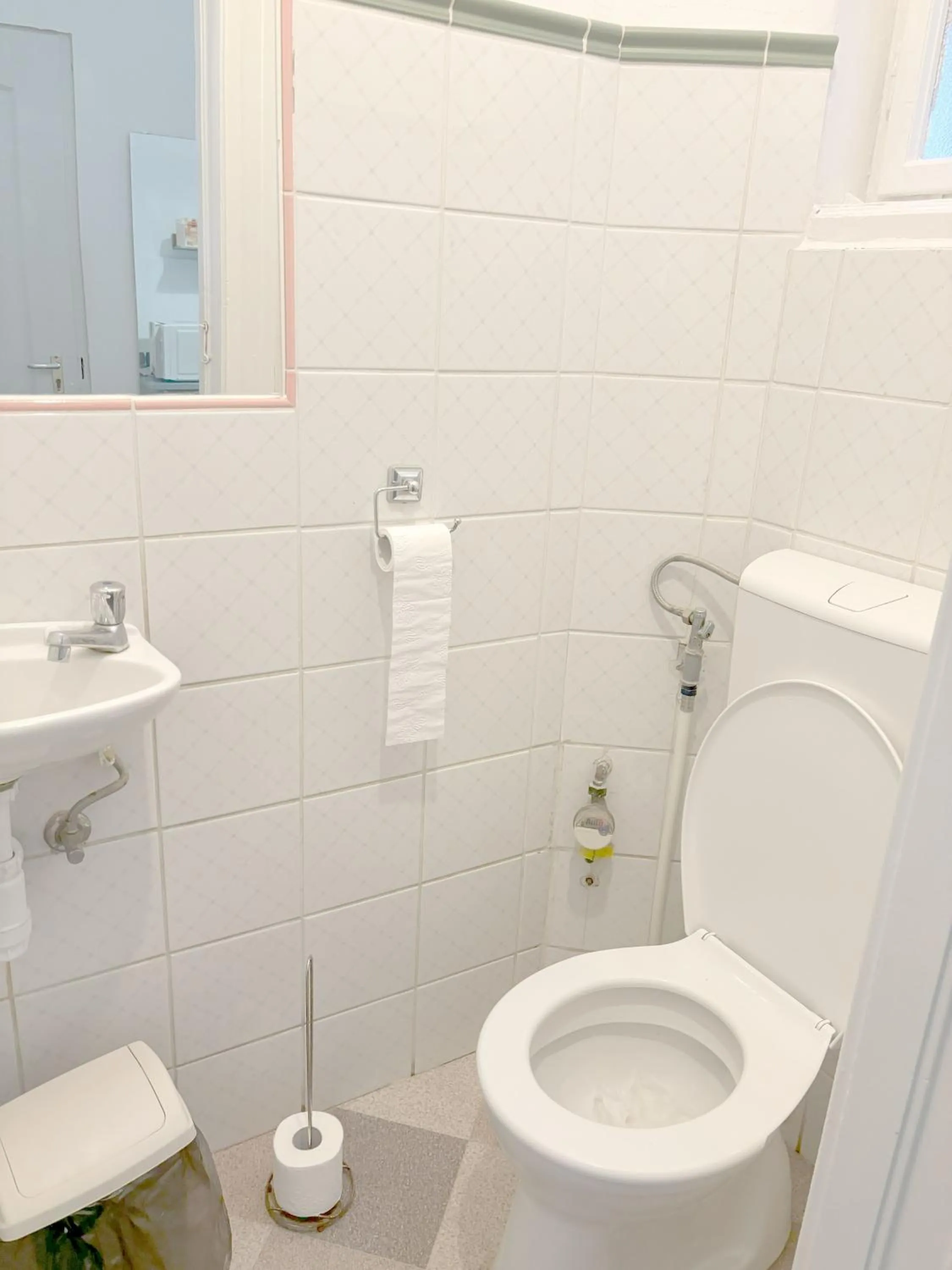 Toilet in Artist Guest House