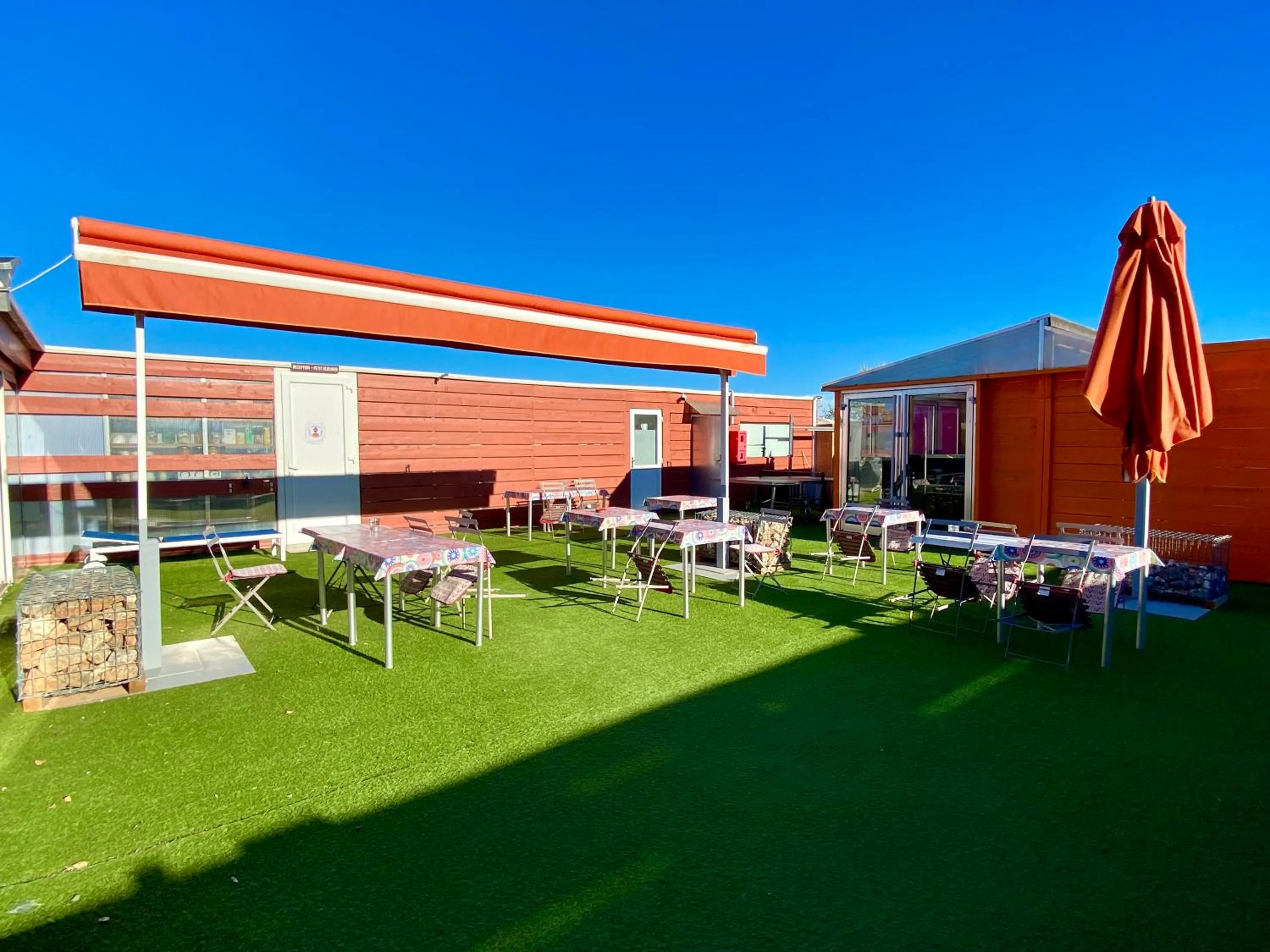 Patio in Hôtel Acajou