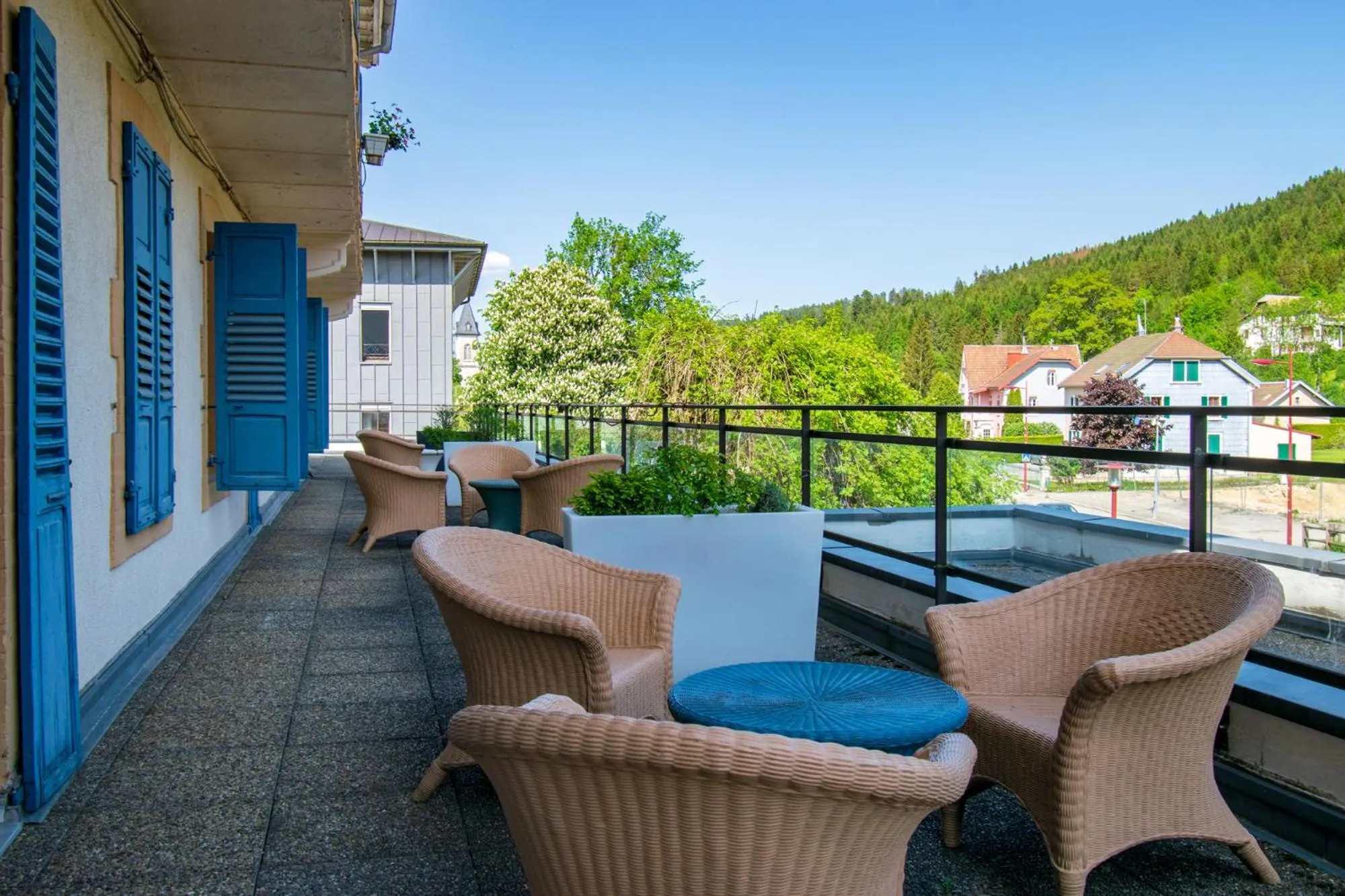 Day in Hôtel-Restaurant Le Lac