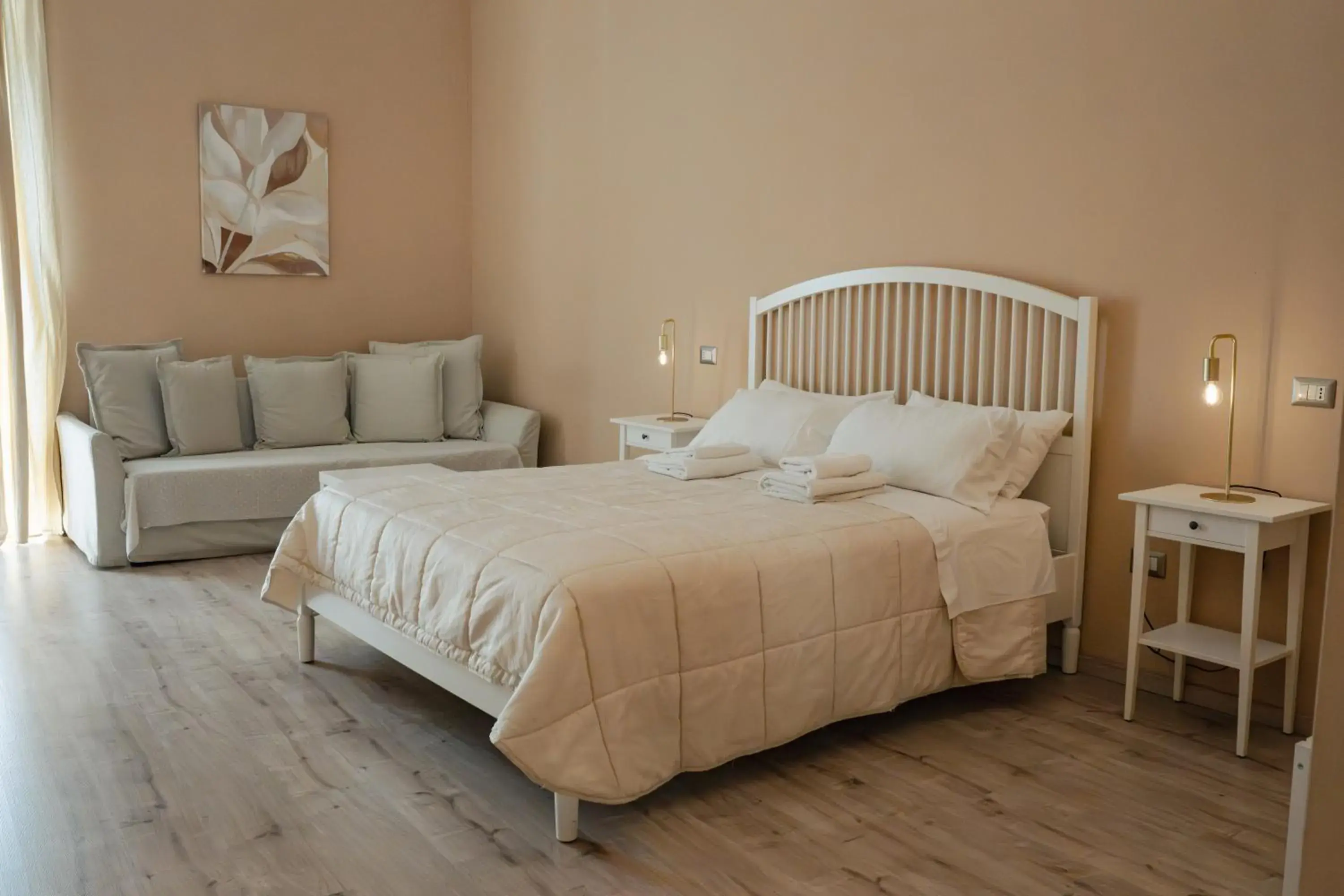 Junior Suite with Balcony in B&B Matteo Bonello - Fianco Cattedrale Junior Suite with Balcony in B&B Matteo Bonello - Fianco Cattedrale