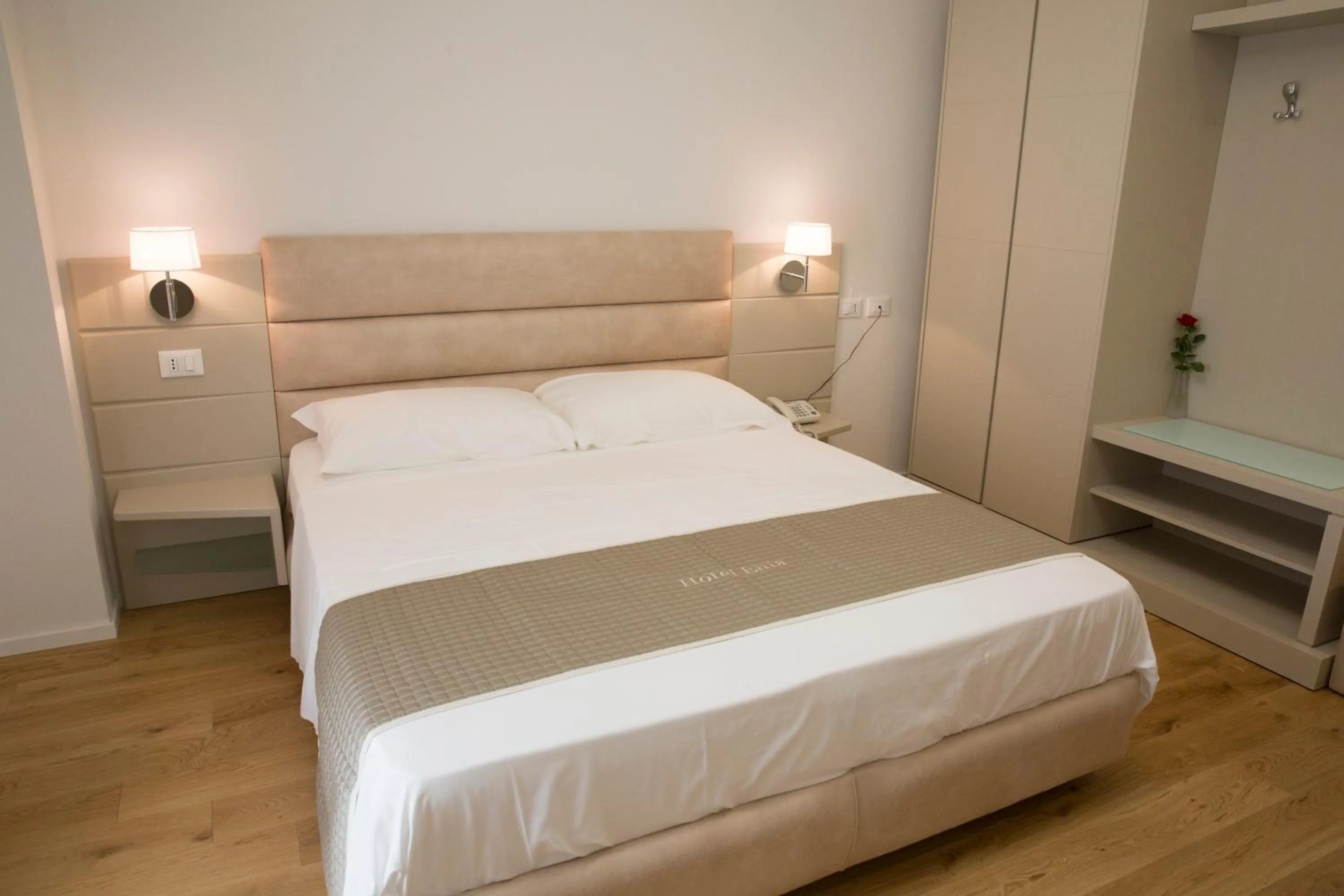 Bed in Boutique Hotel Enia