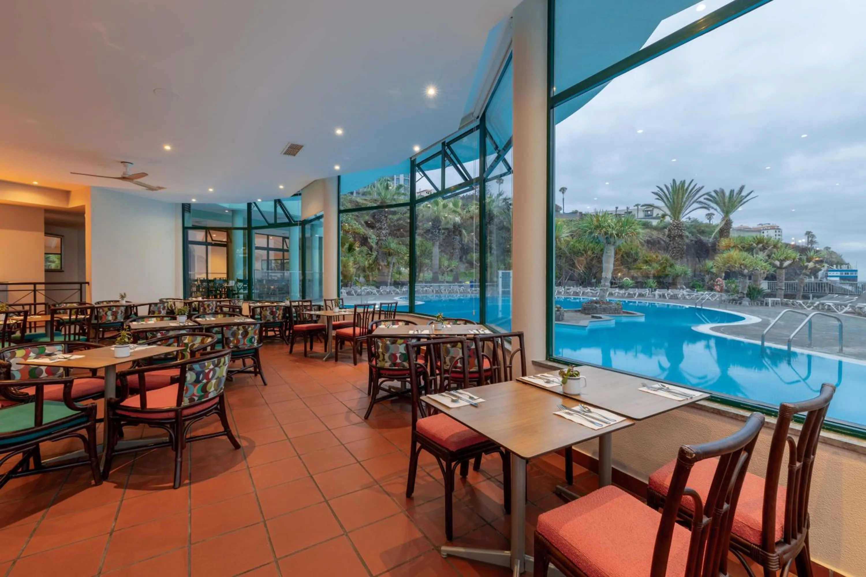 Restaurant/places to eat in Pestana Ocean Bay Resort