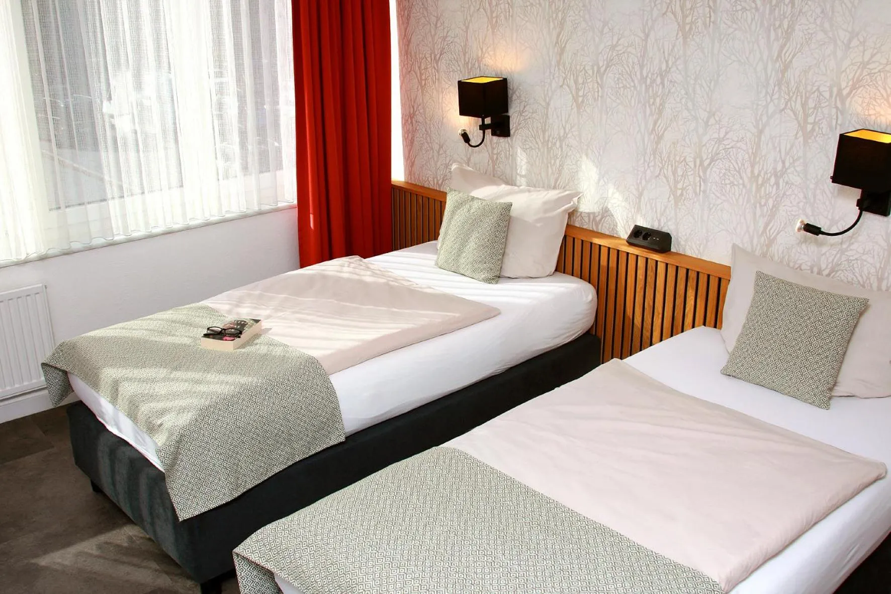 Bed in Hotel Quellenhof