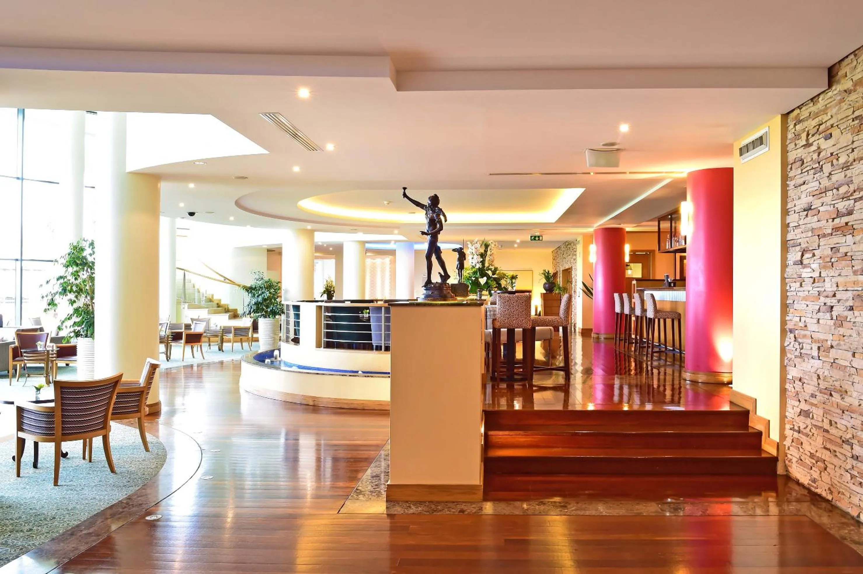 Lounge or bar in Pestana Grand Ocean Resort Hotel