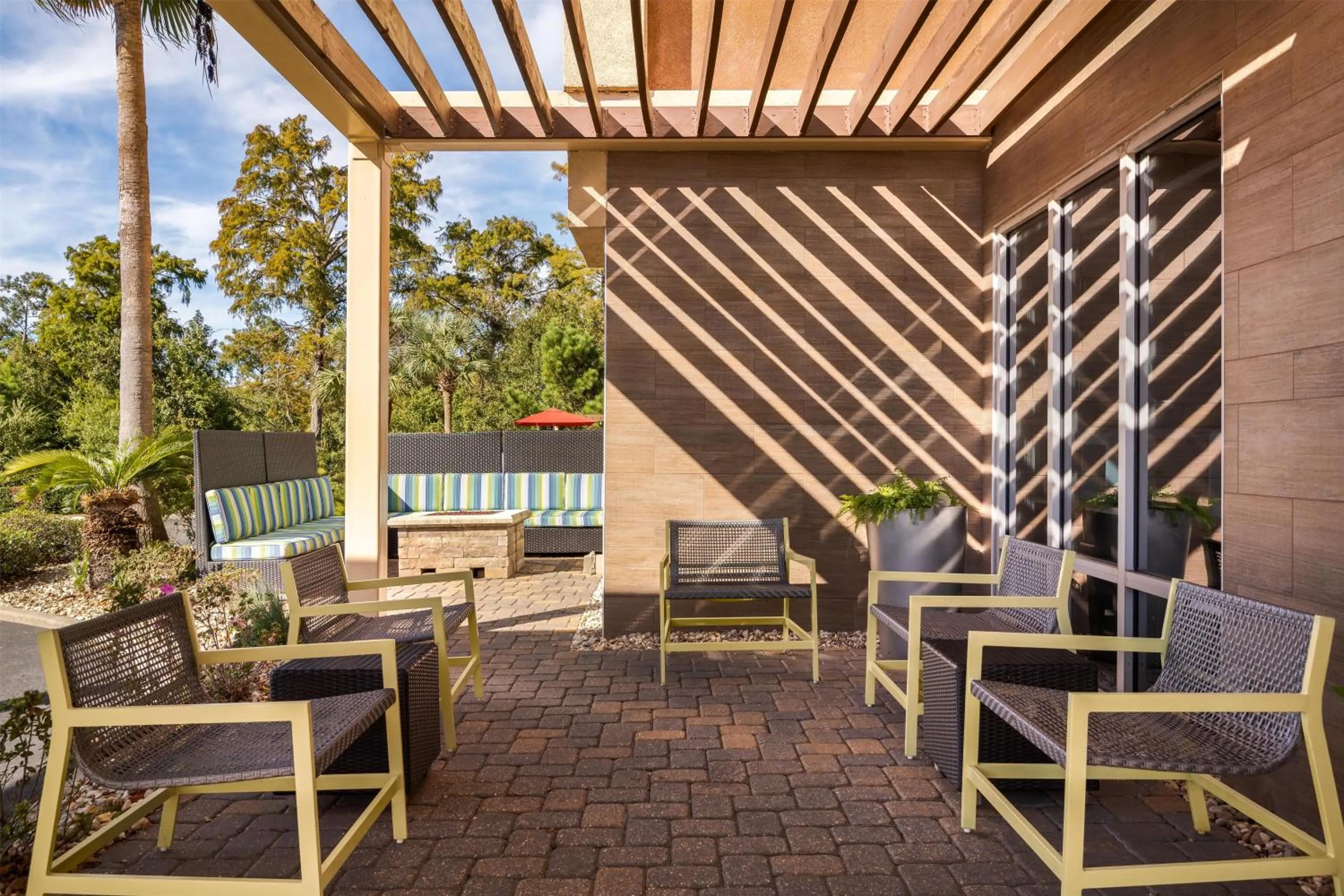 Patio in Home2 Suites by Hilton Biloxi/North/D'Iberville