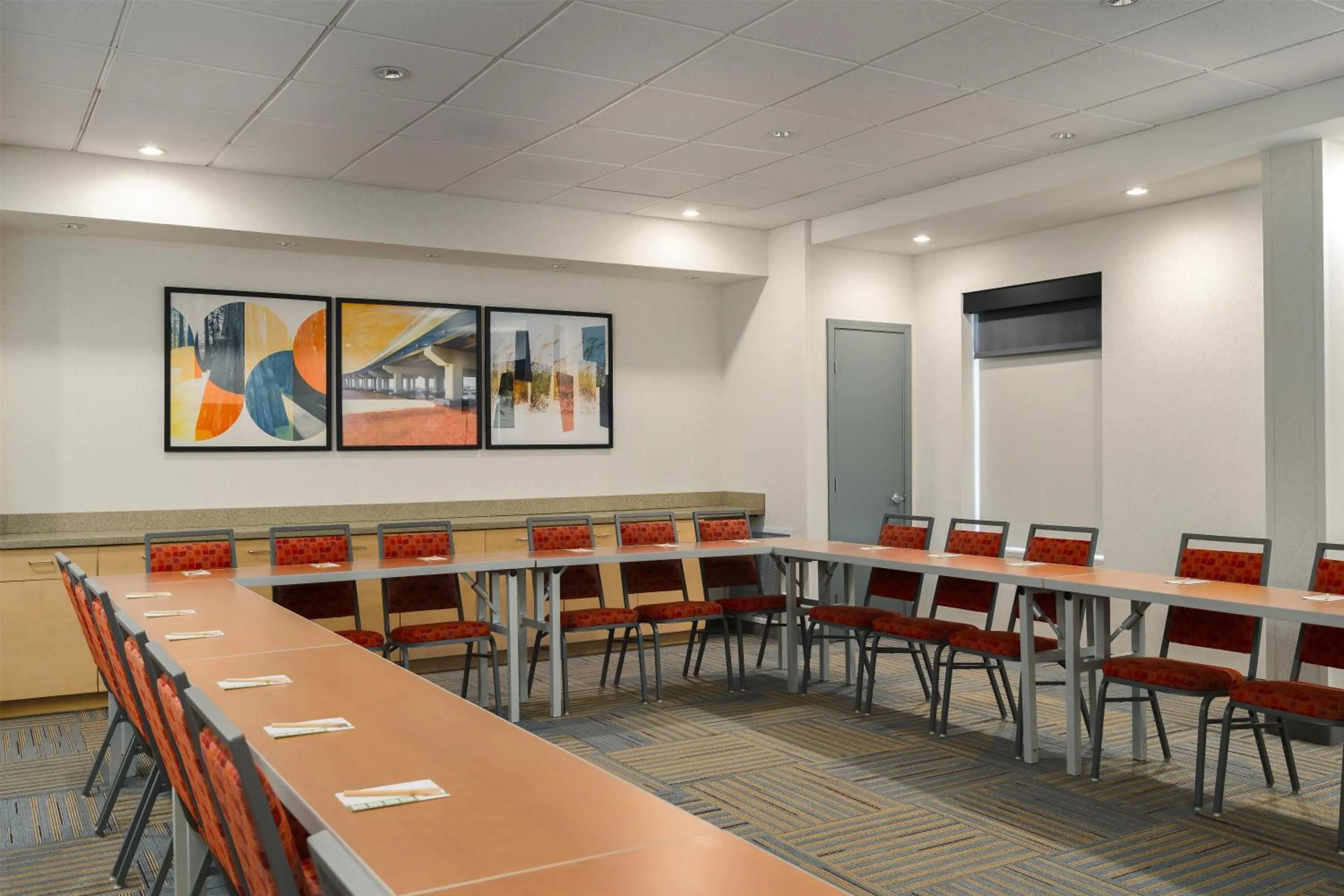 Meeting/conference room in Home2 Suites by Hilton Biloxi/North/D'Iberville
