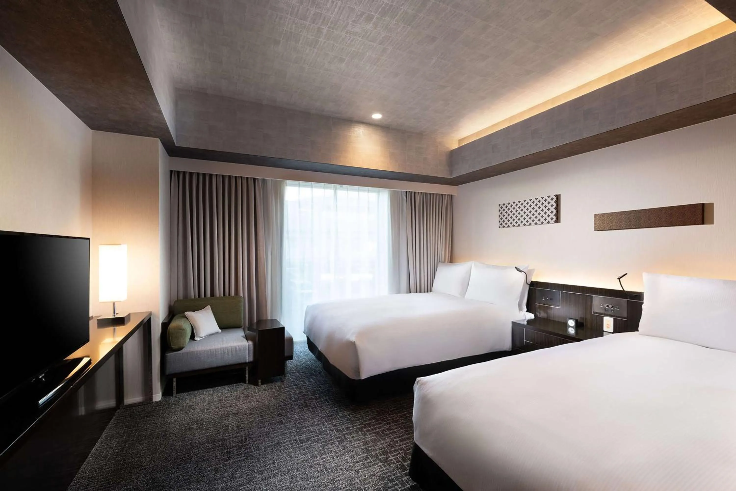 Bed in DoubleTree by Hilton Tokyo Ariake