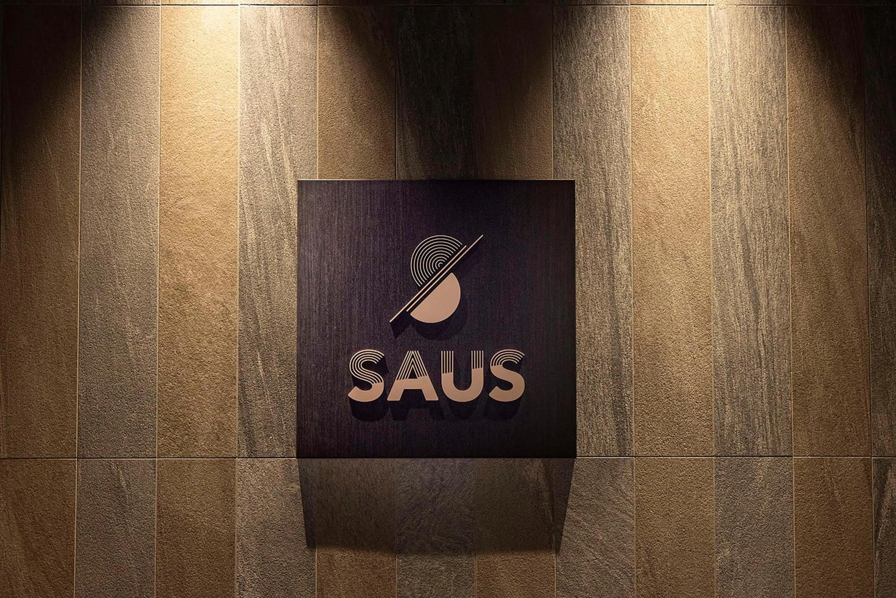 Restaurant/places to eat in DoubleTree by Hilton Tokyo Ariake