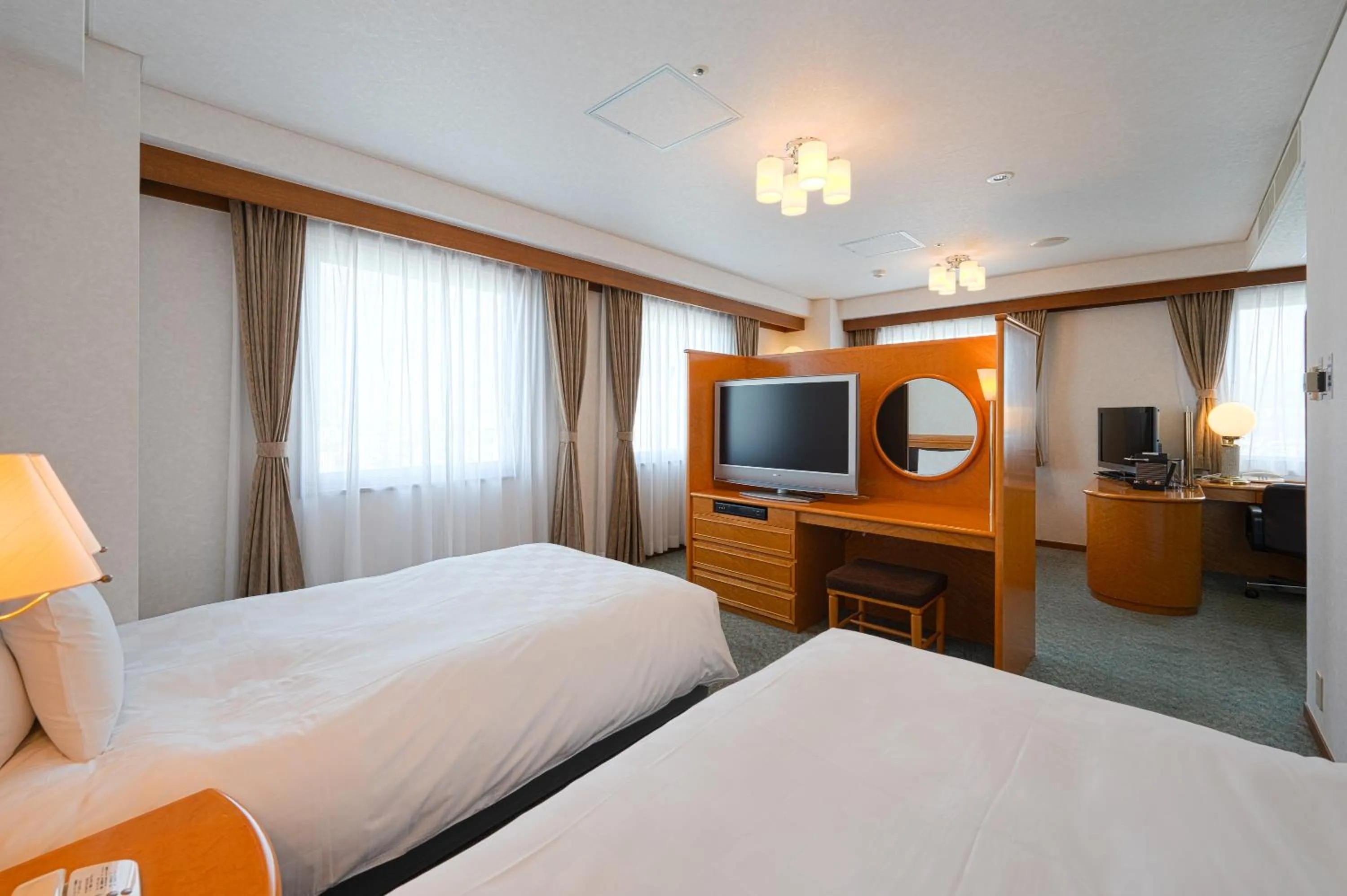 Photo of the whole room, Bed in Ise Pearl Pier Hotel