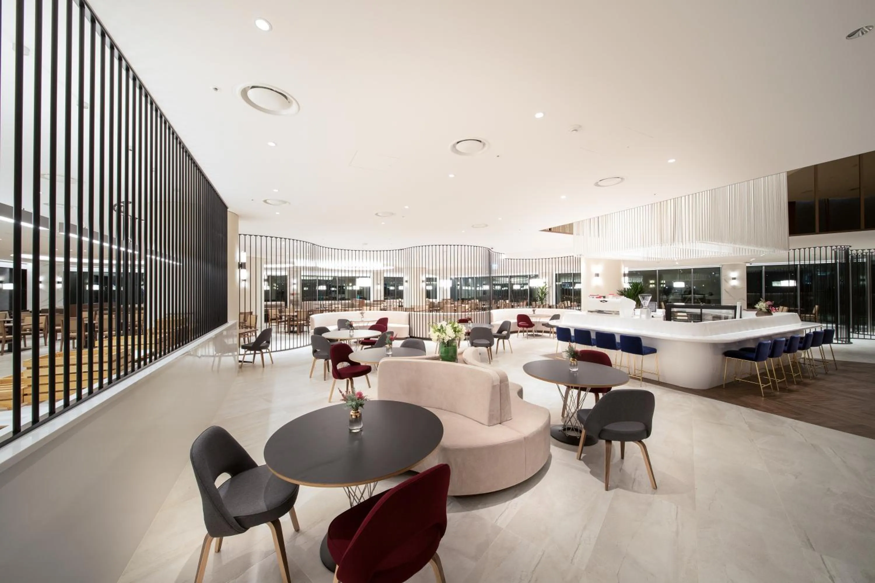 Restaurant/places to eat in Hotel Marinabay Seoul