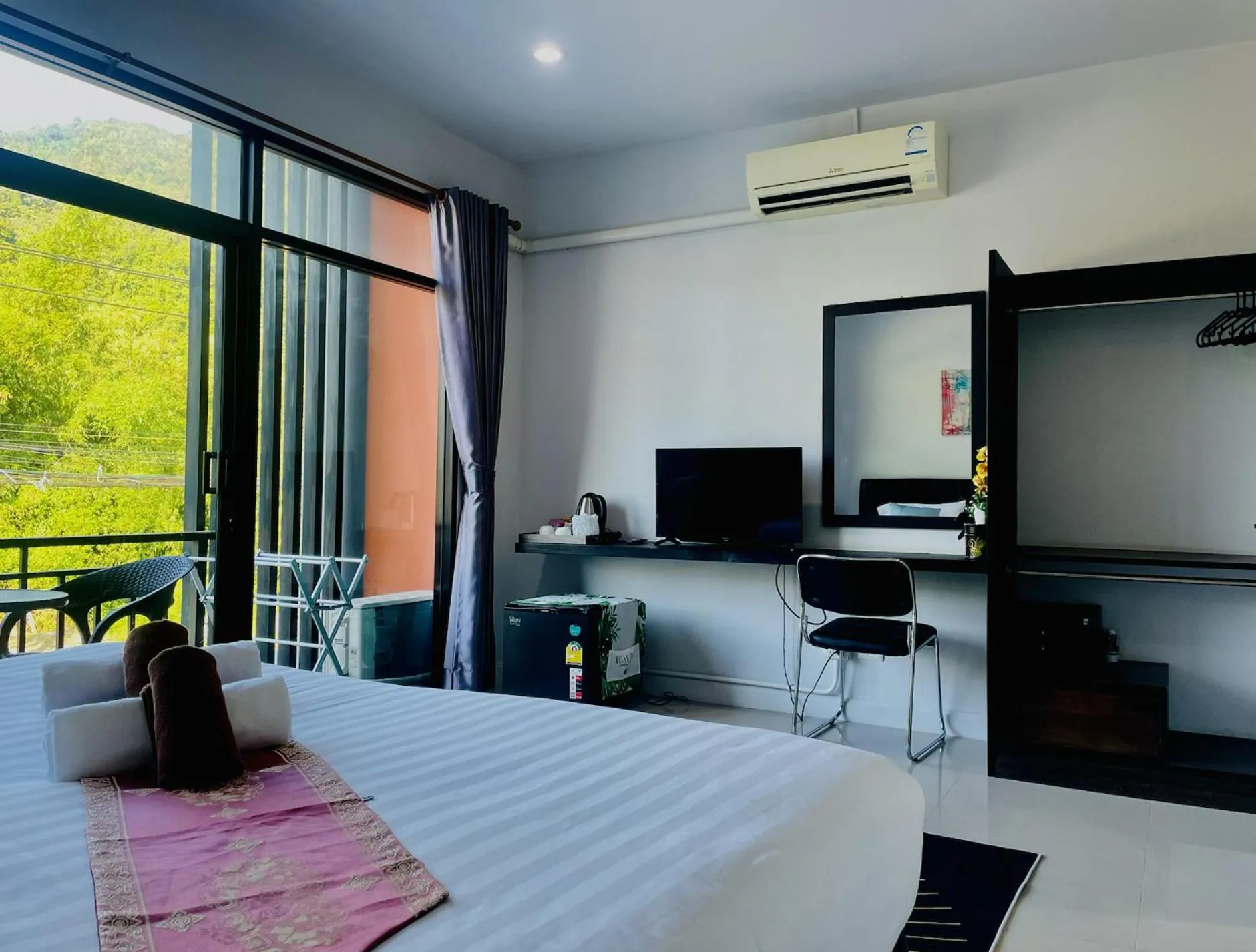 Bed in Mr.T Kamala Room