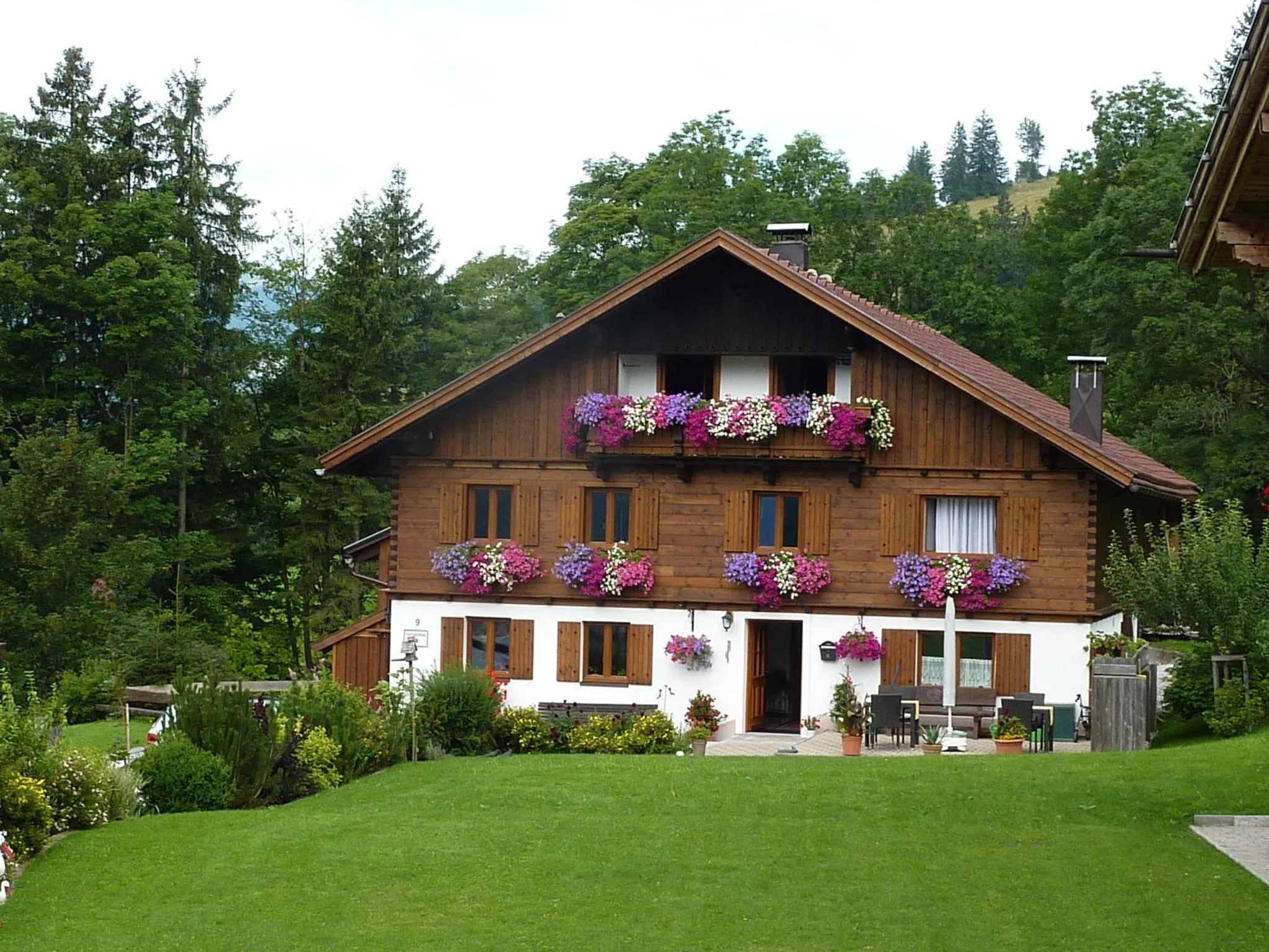 Facade/entrance in Ferienwohnungen Durst Roswitha