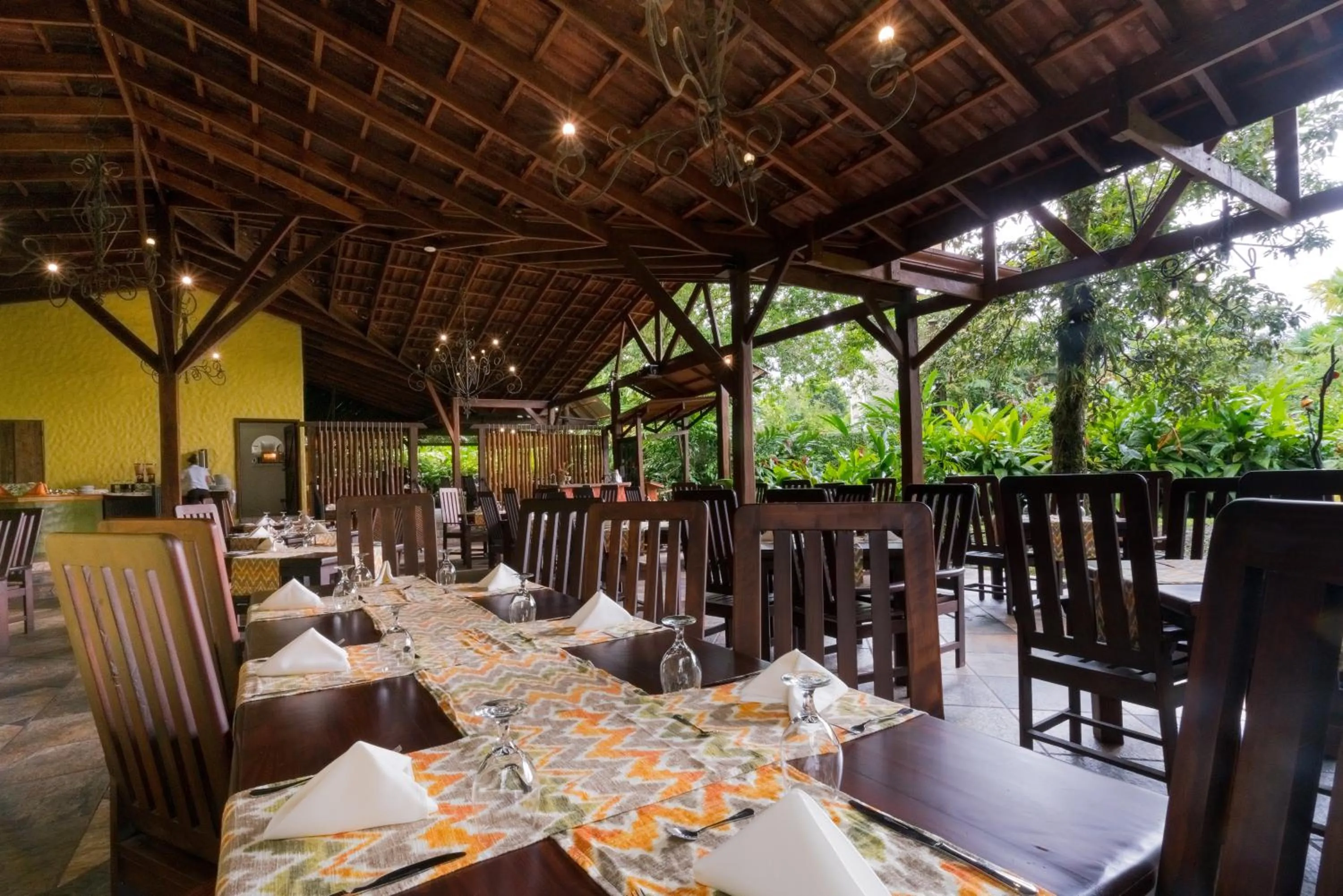 Restaurant/places to eat in Casa Luna Hotel & Spa