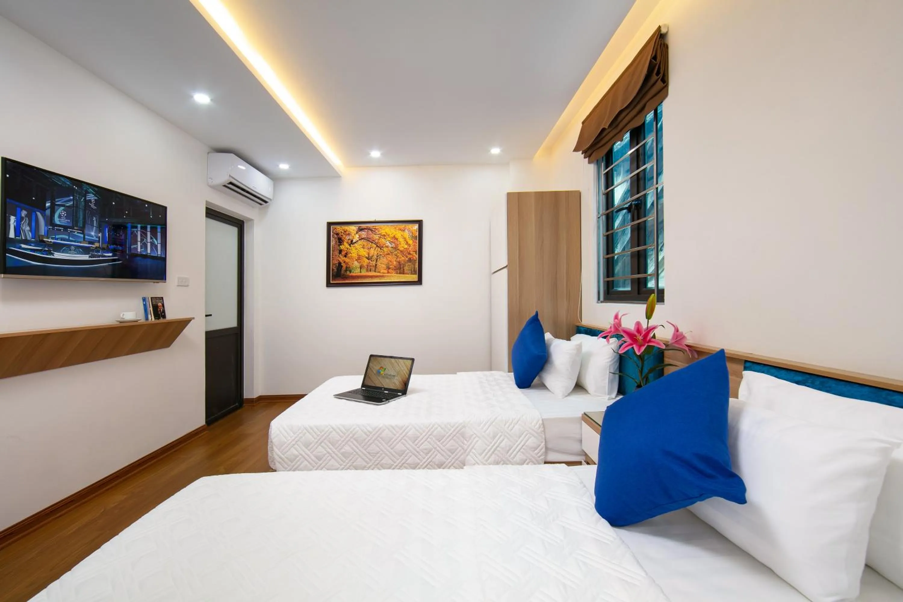 Bed in Hanoi Golden Hotel