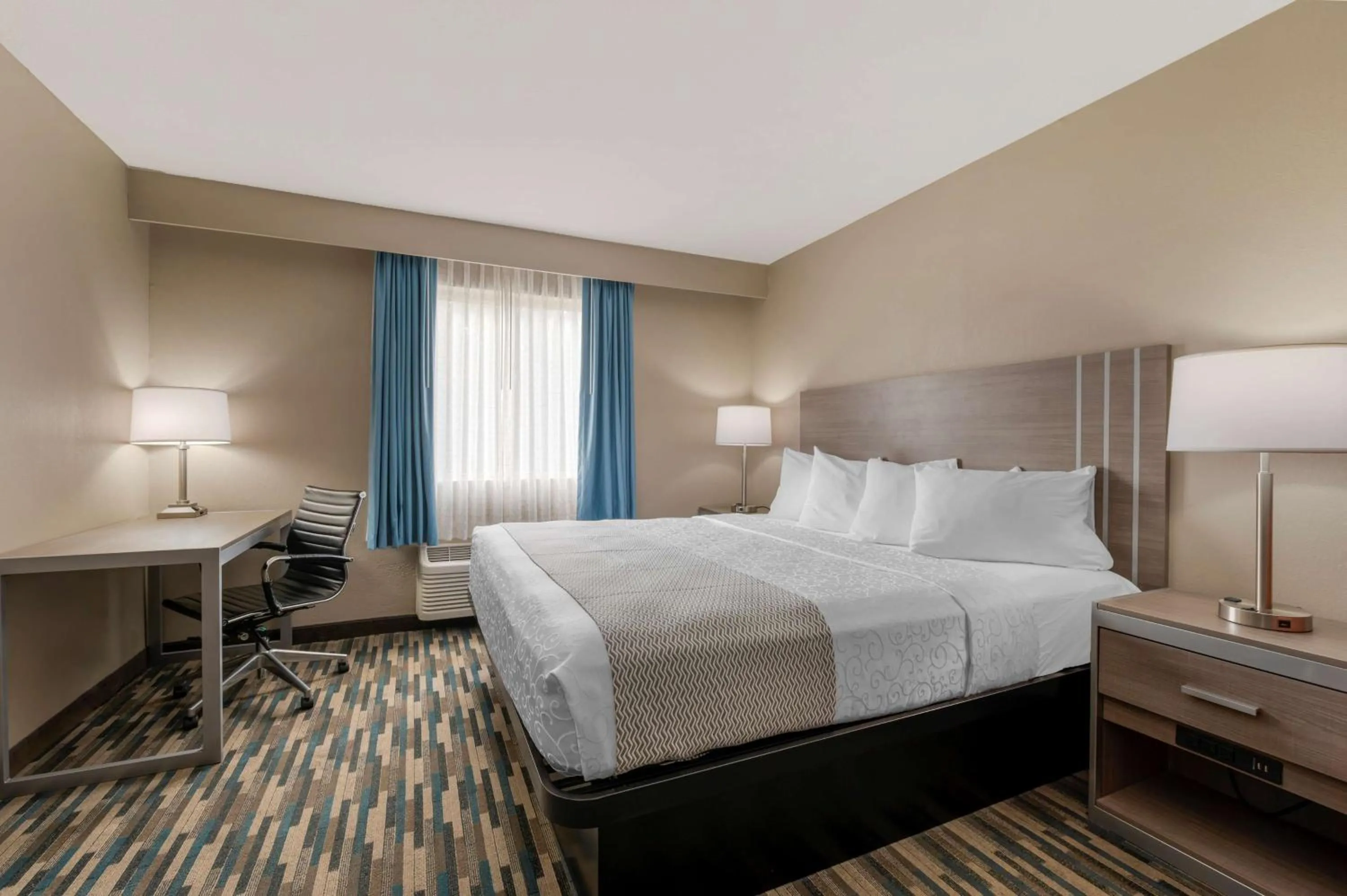 Bedroom, Bed in Best Western Edinburgh/Columbus