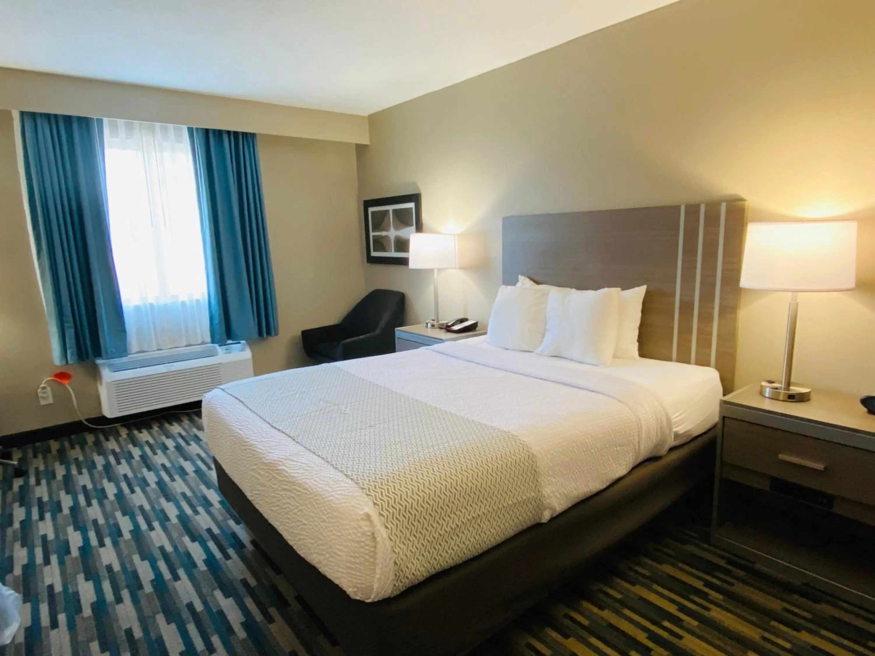 Bedroom, Bed in Best Western Edinburgh/Columbus