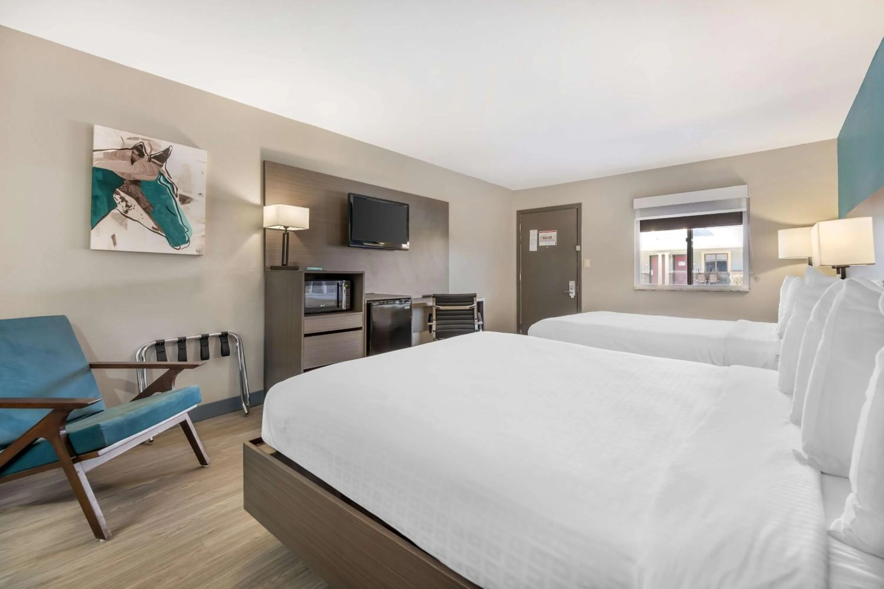 Bedroom, Bed in Best Western Green Tree Inn