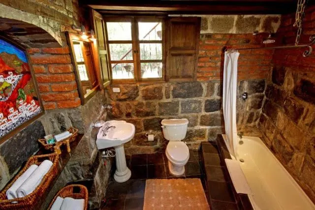 Bathroom in Hacienda Hato Verde