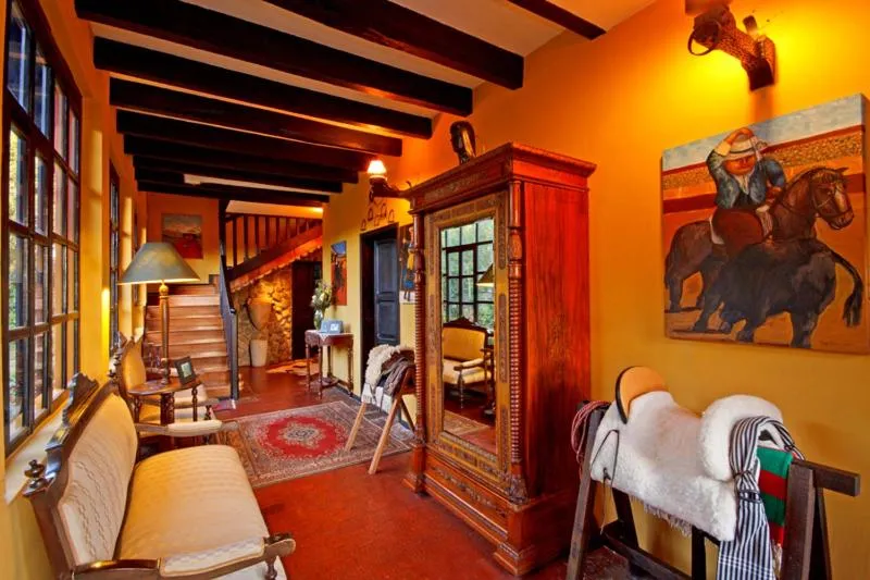 Decorative detail in Hacienda Hato Verde