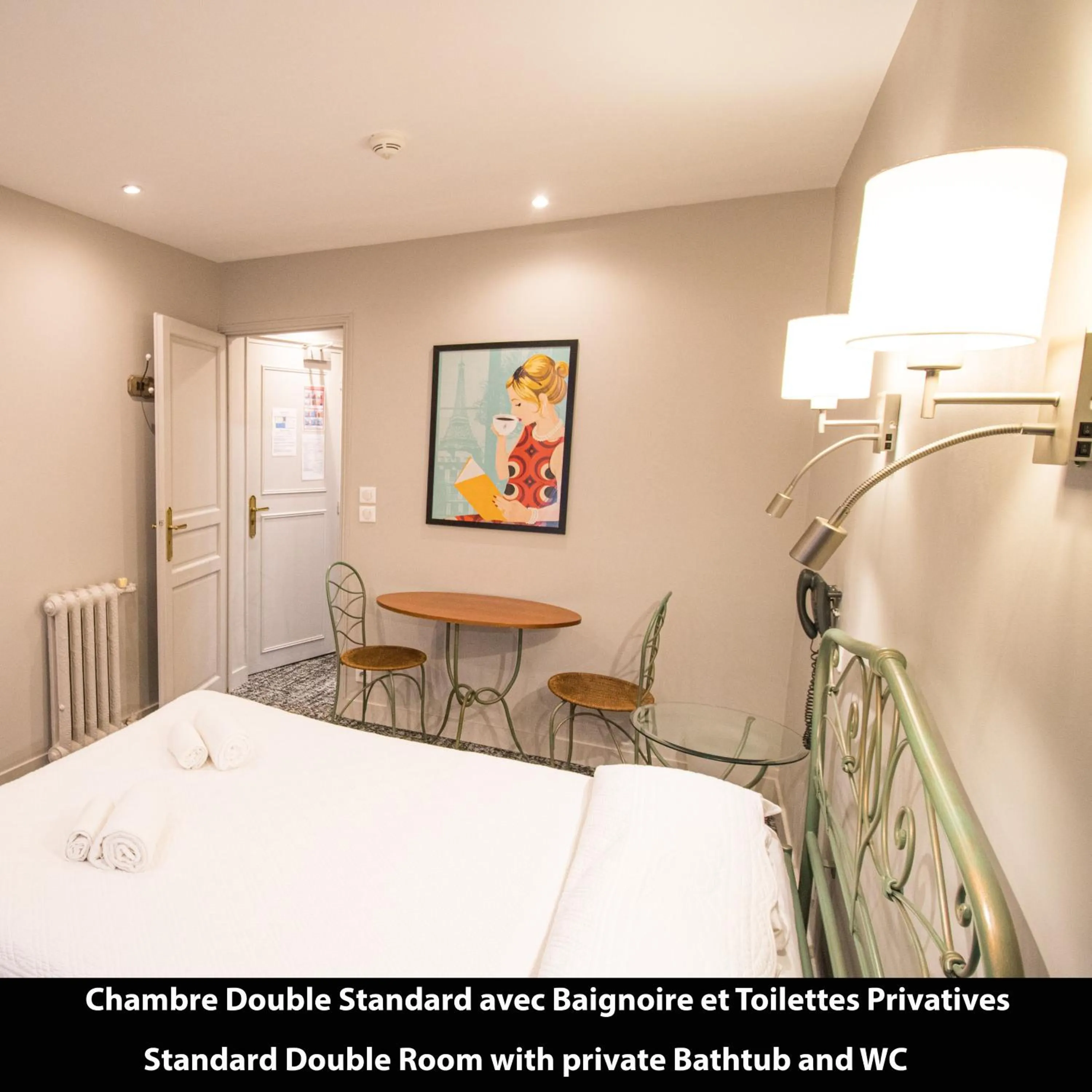 Photo of the whole room in Port Royal Hotel