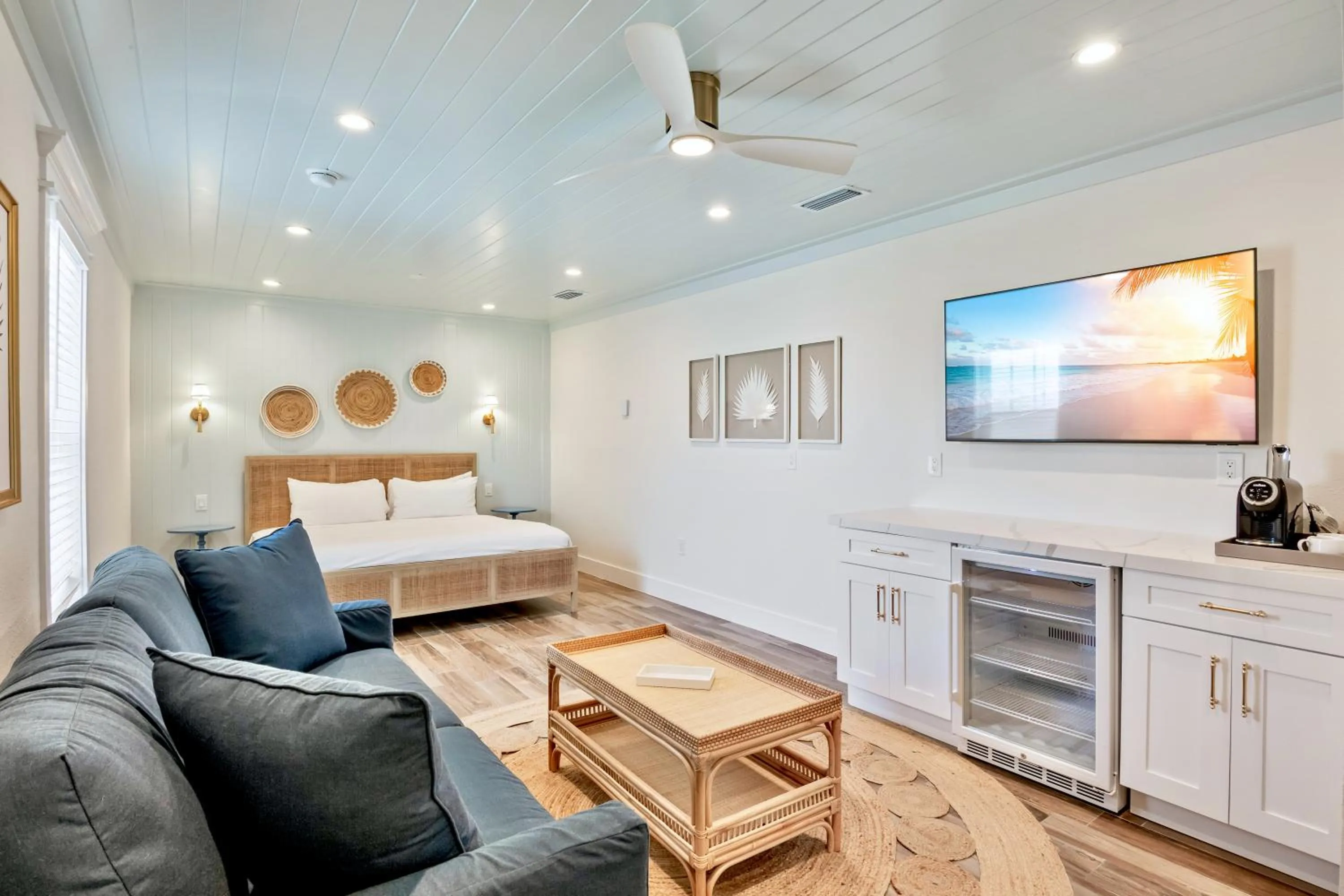 Tropical Breeze Resort