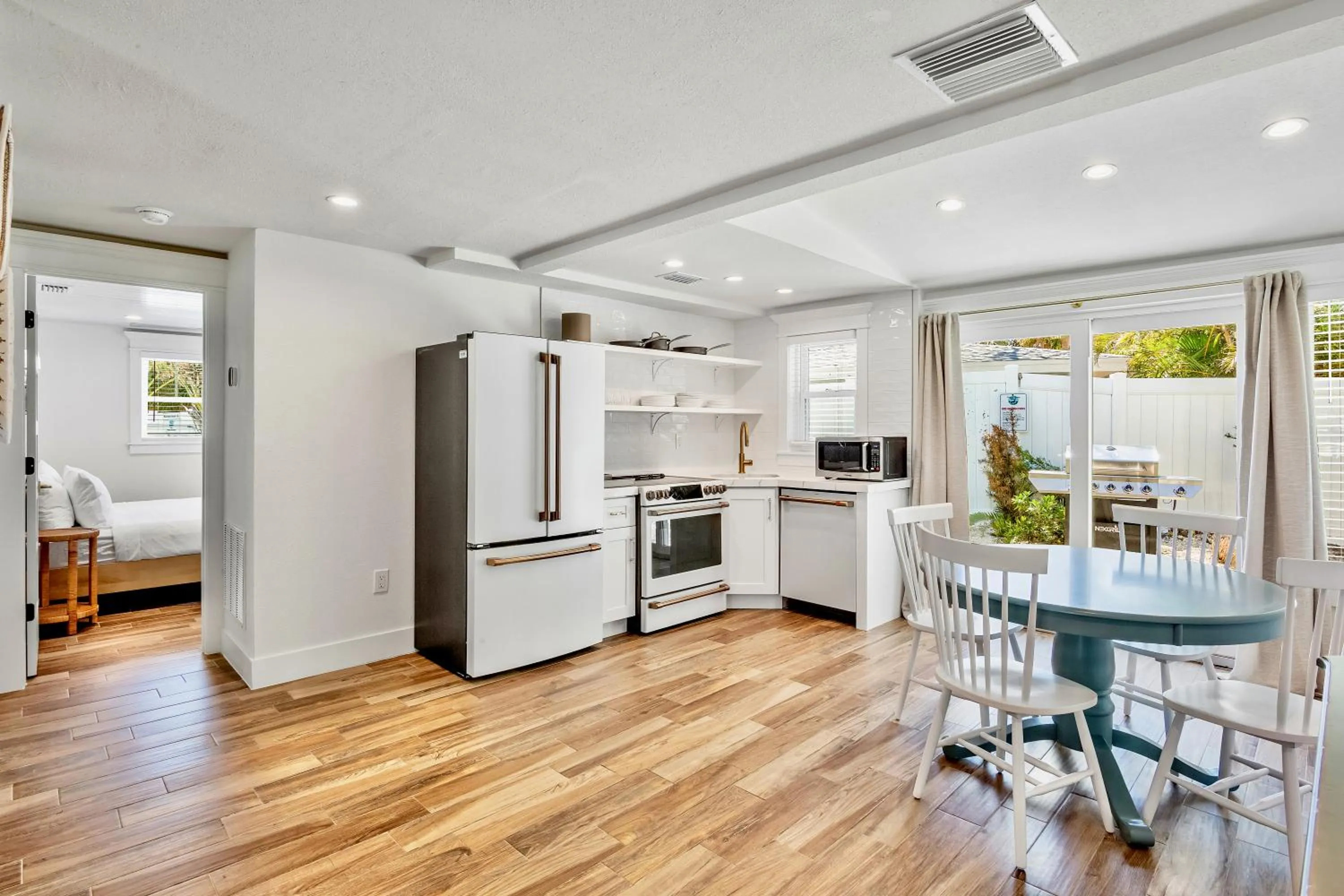 Tropical Breeze Resort