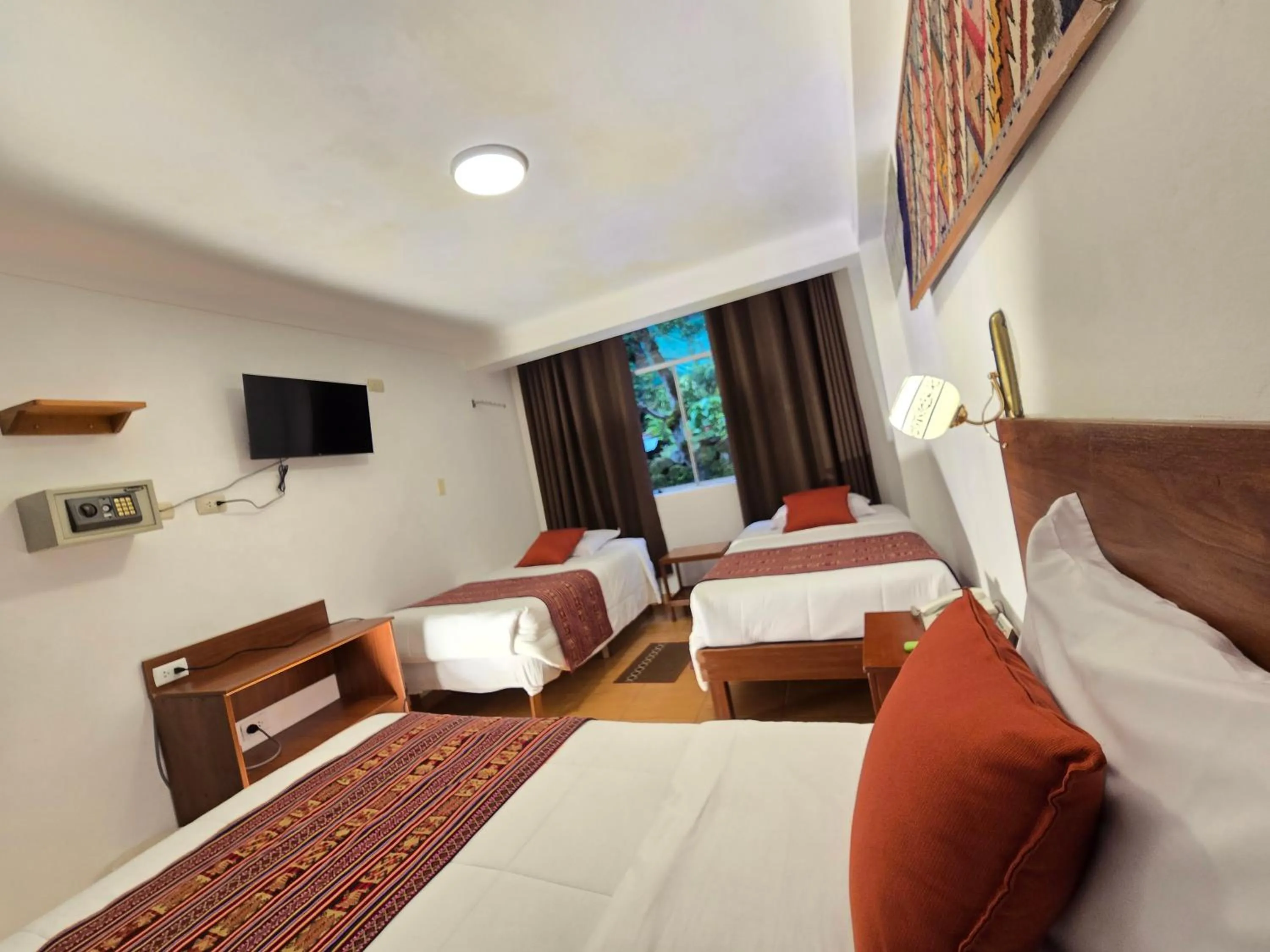 Bed in Viandina Machupicchu