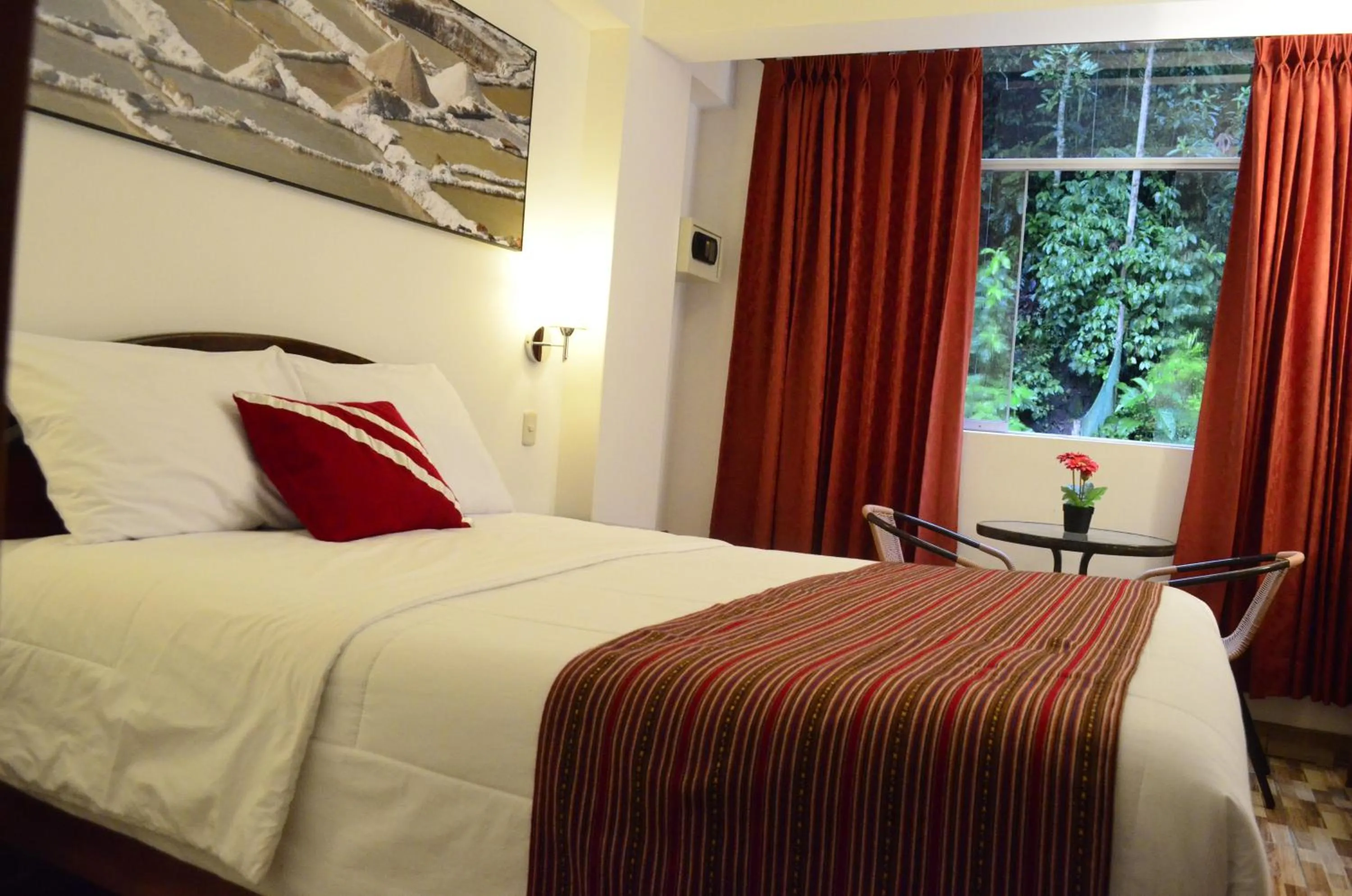 Bed in Viandina Machupicchu