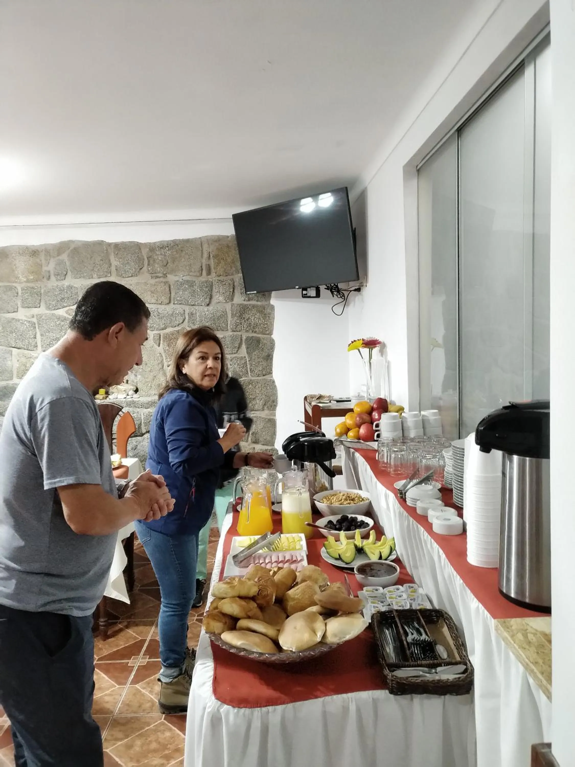 Breakfast in Viandina Machupicchu