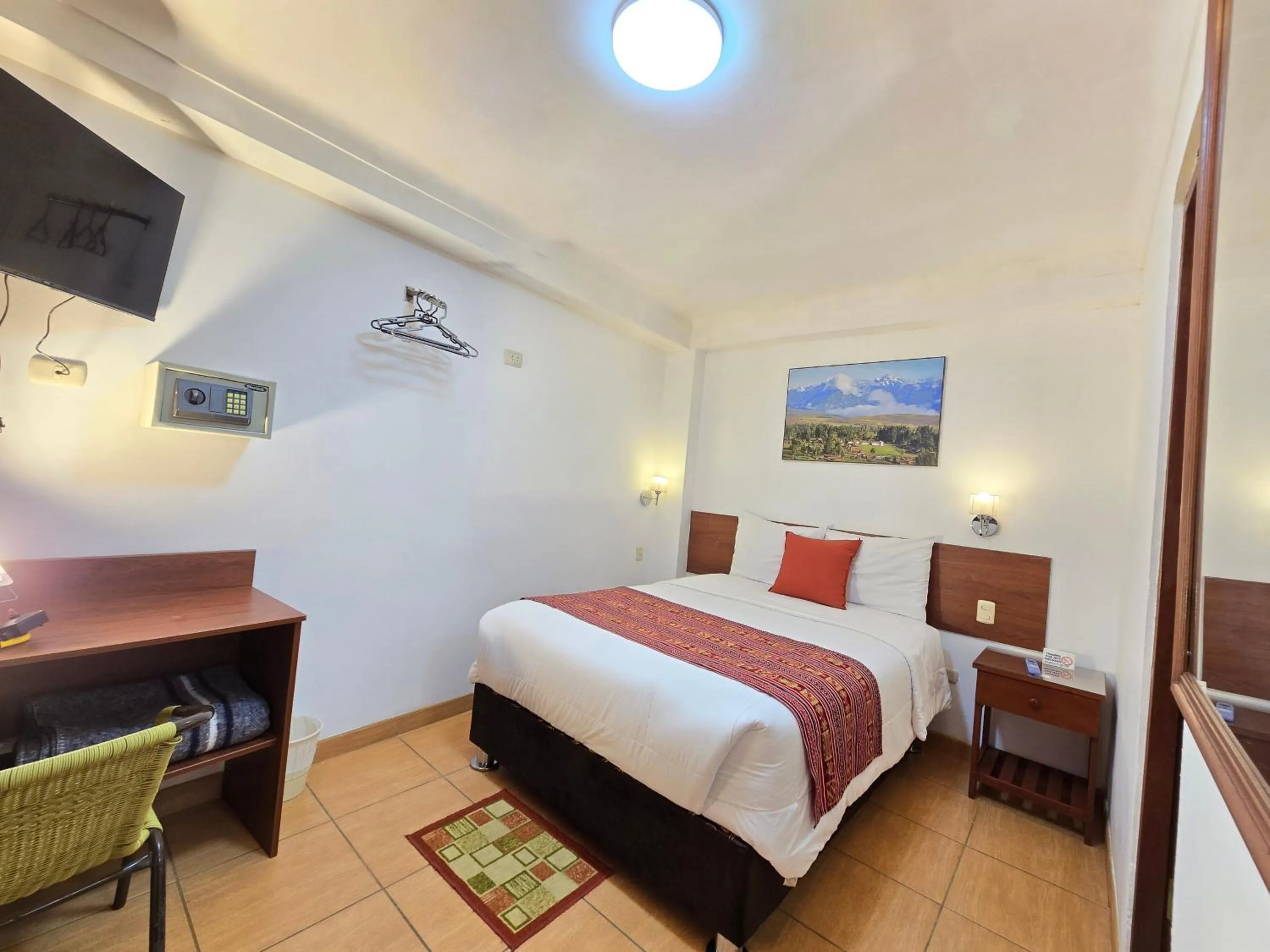 Bed in Viandina Machupicchu