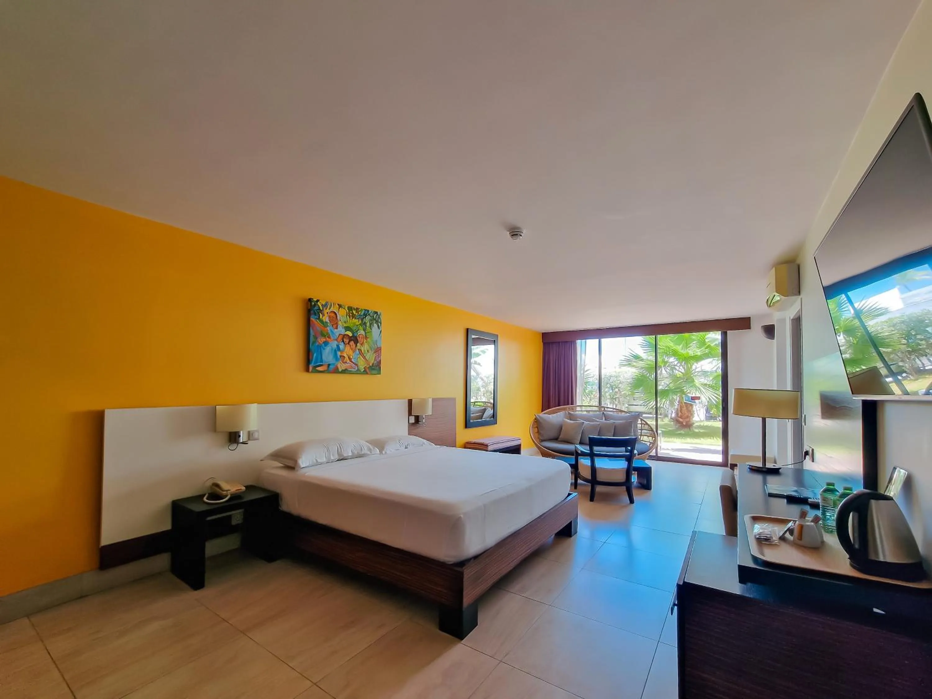 View (from property/room), Bed in Hommage Hotel & Residences