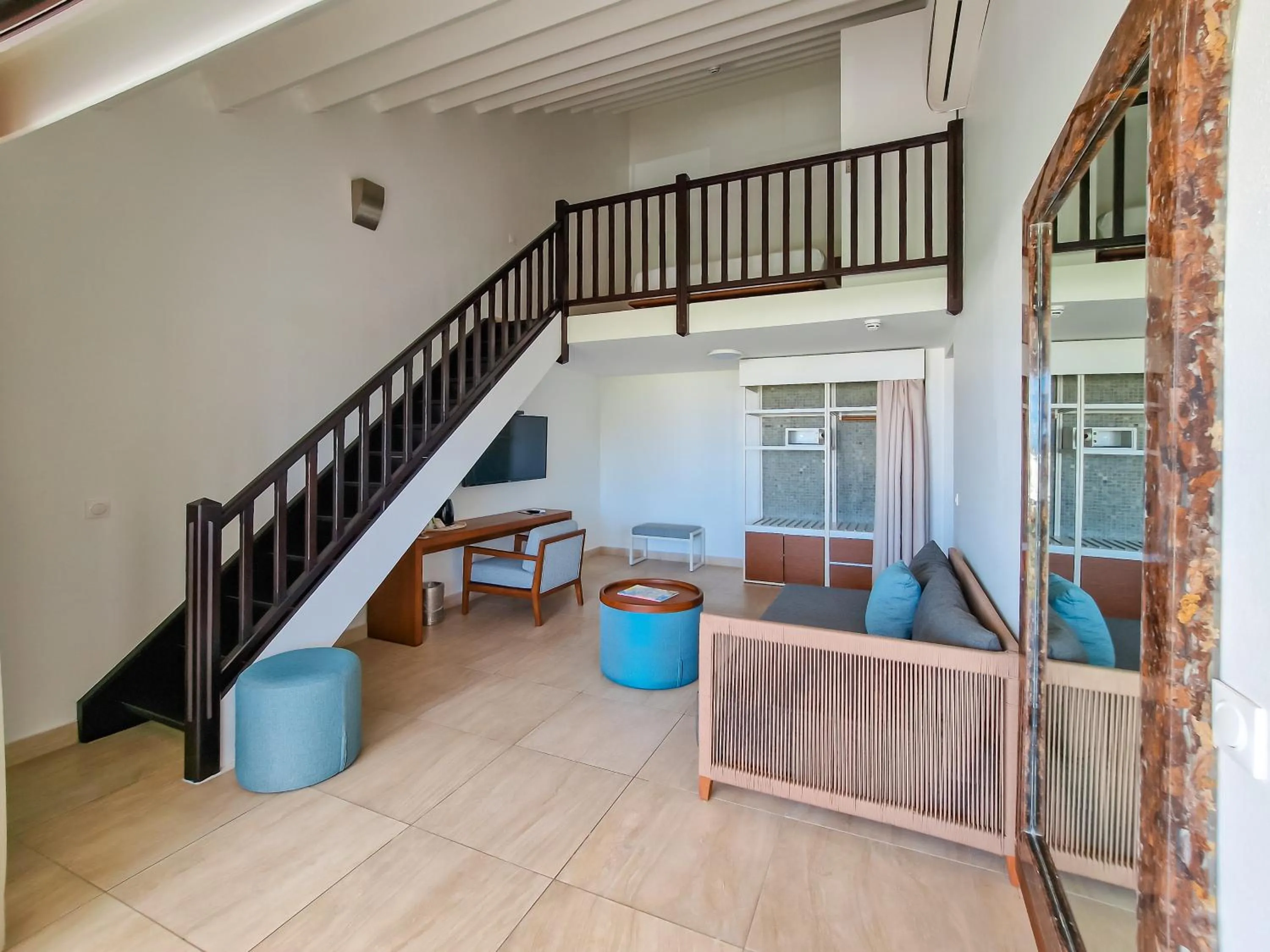 Living room in Hommage Hotel & Residences