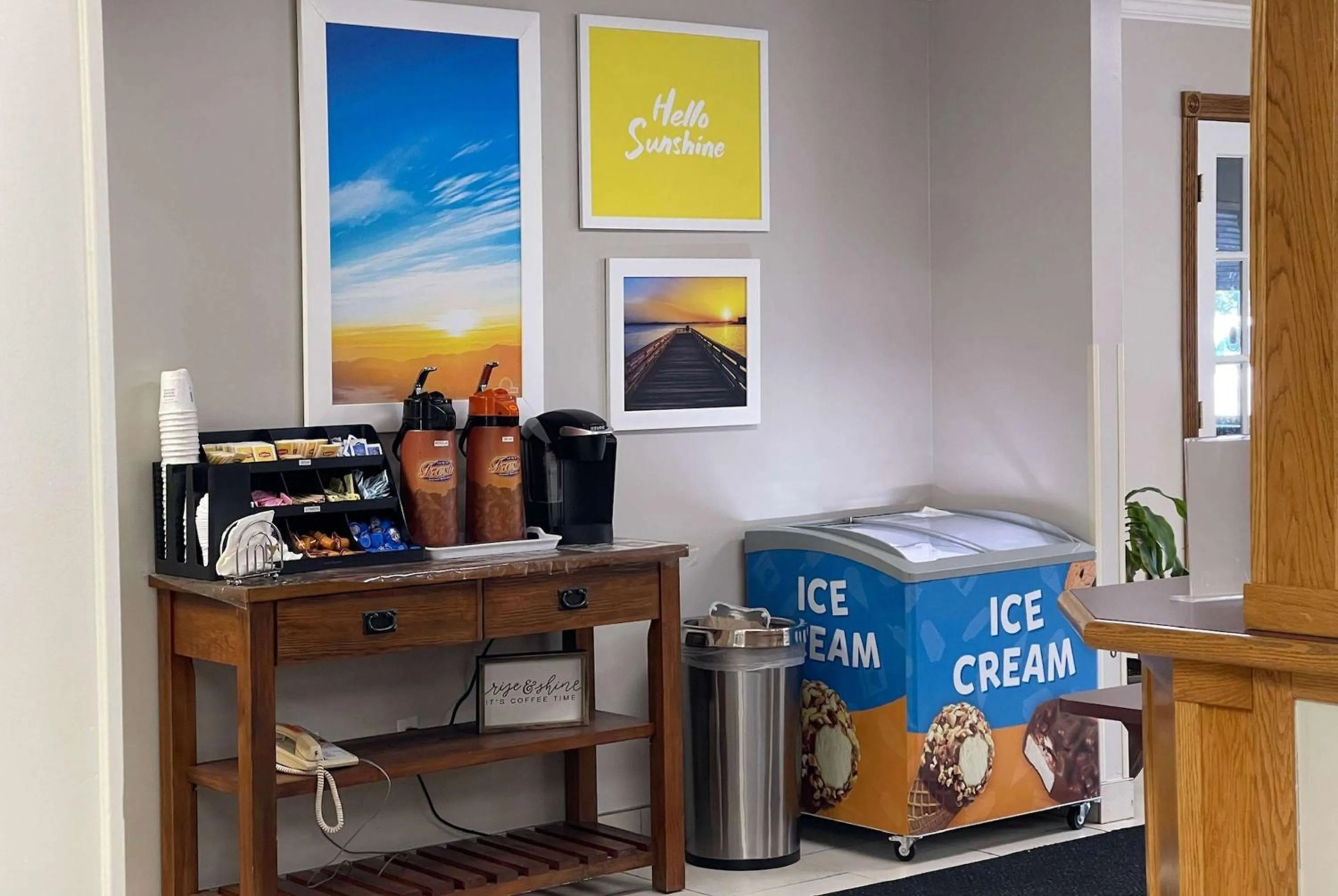 Lobby or reception in Days Inn by Wyndham Imlay City