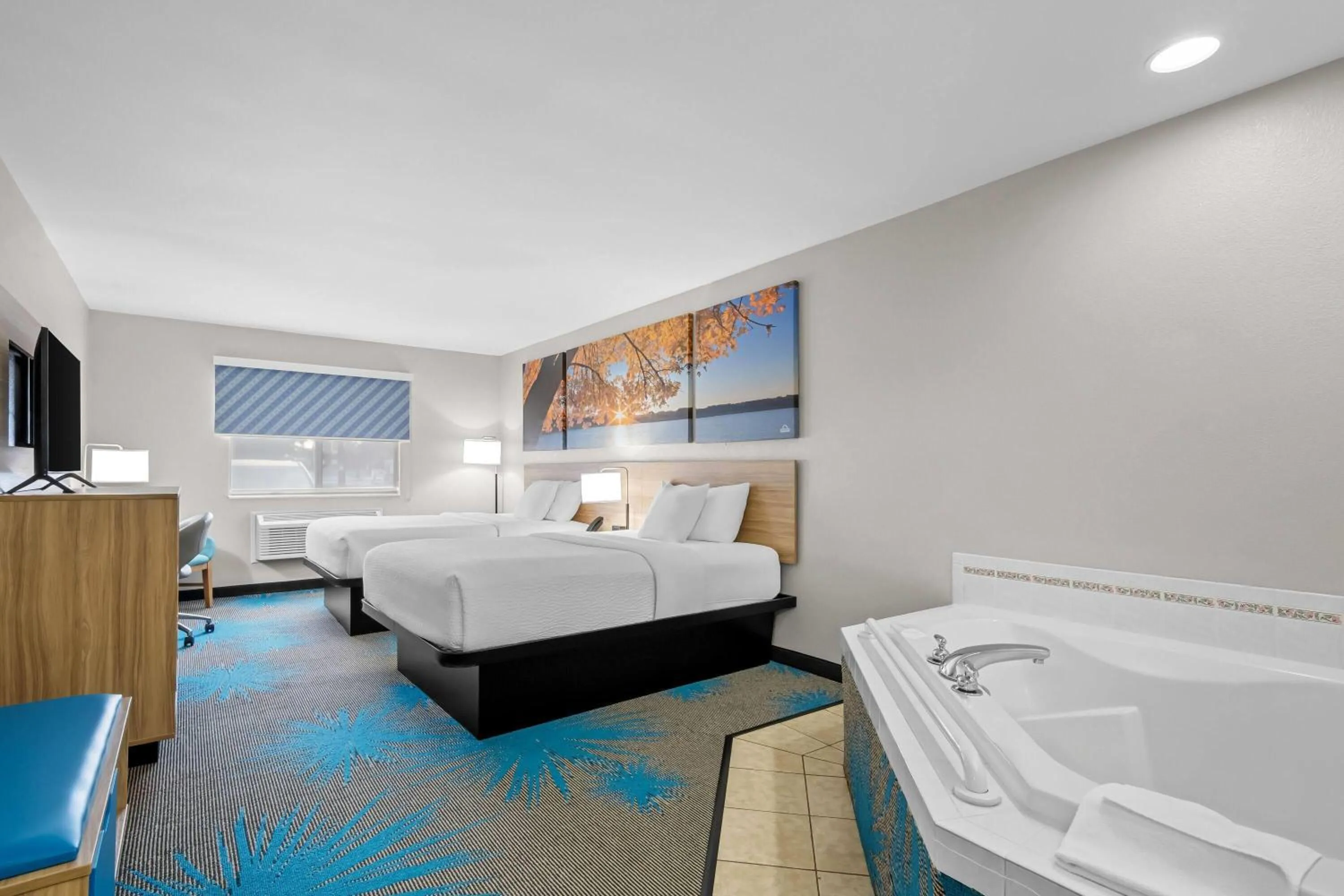 Bath, Bed in Days Inn by Wyndham Imlay City