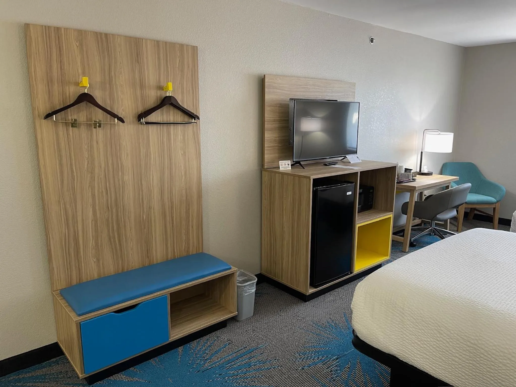 TV and multimedia, Bed in Days Inn by Wyndham Imlay City