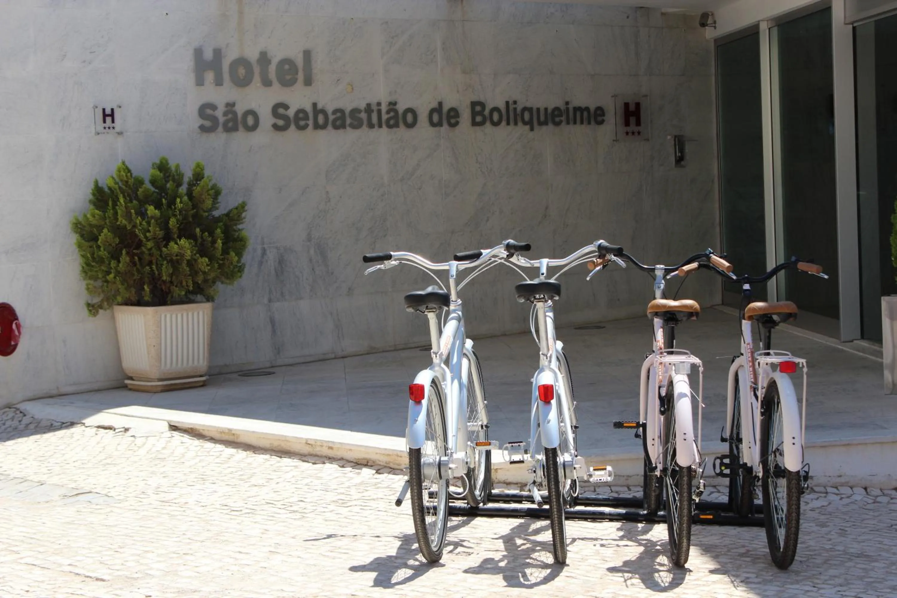 Cycling in Hotel Sao Sebastiao de Boliqueime