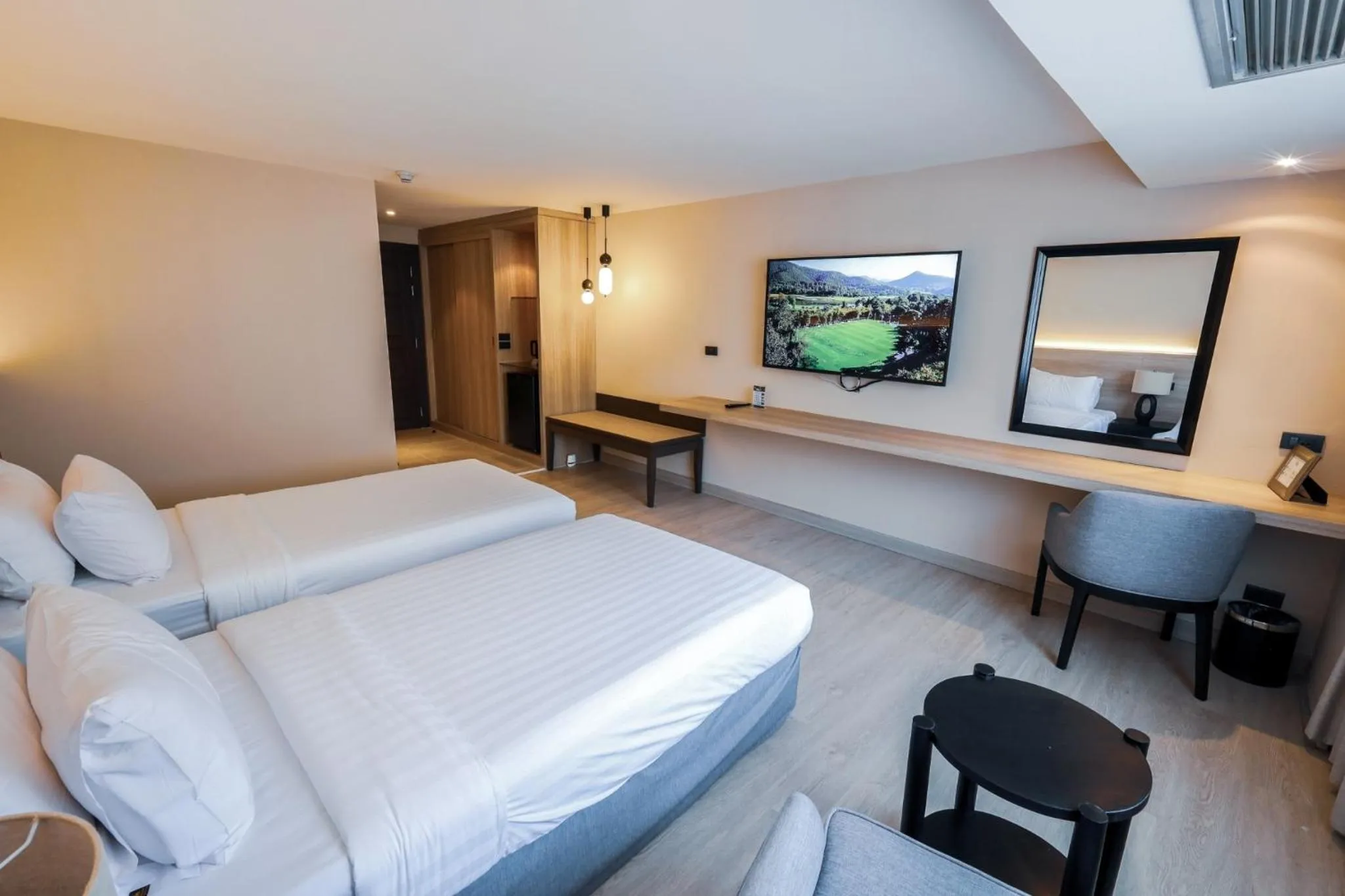 Bed in Alpine Golf Resort Chiang Mai