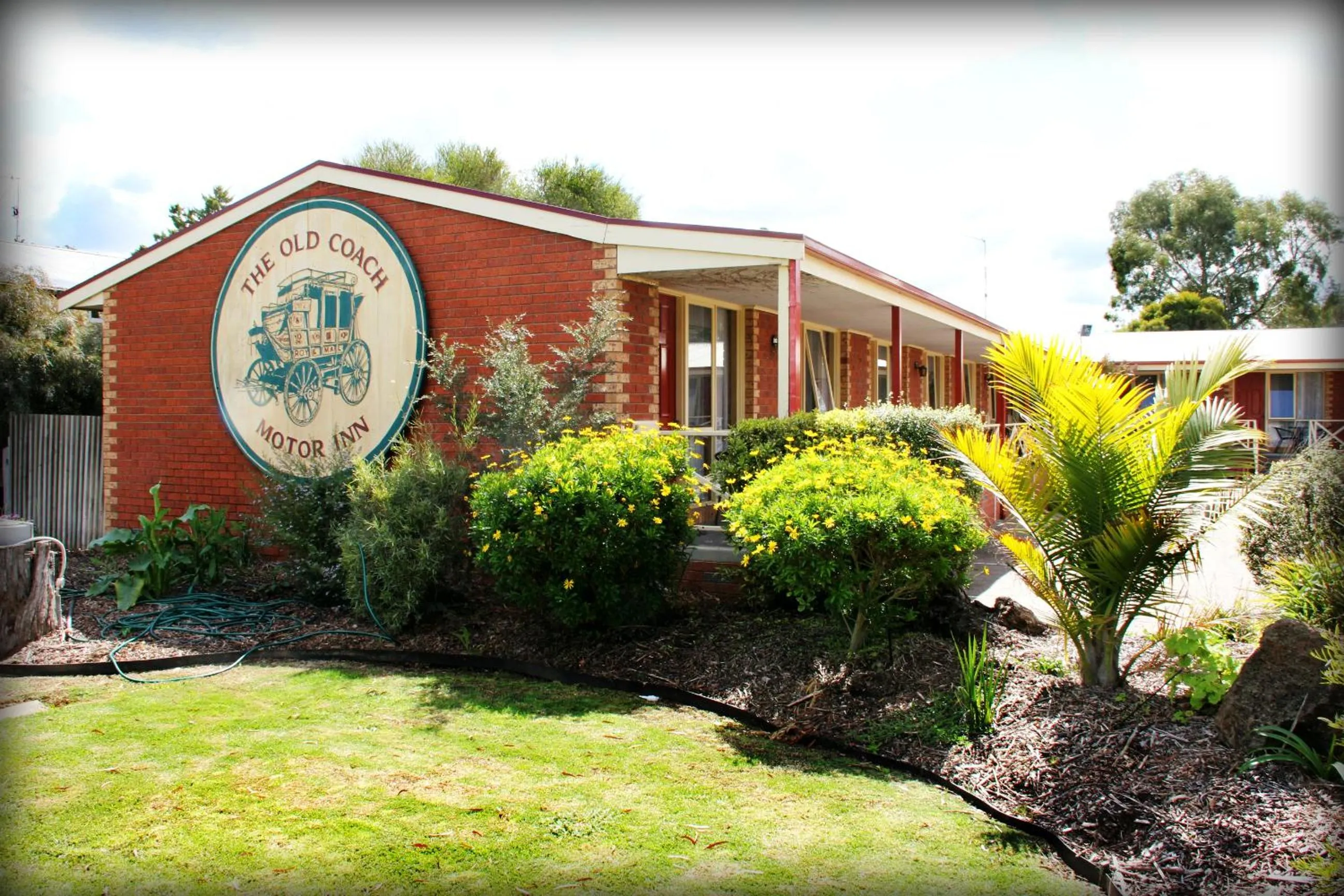 Facade/entrance in Old Coach Motor Inn Echuca