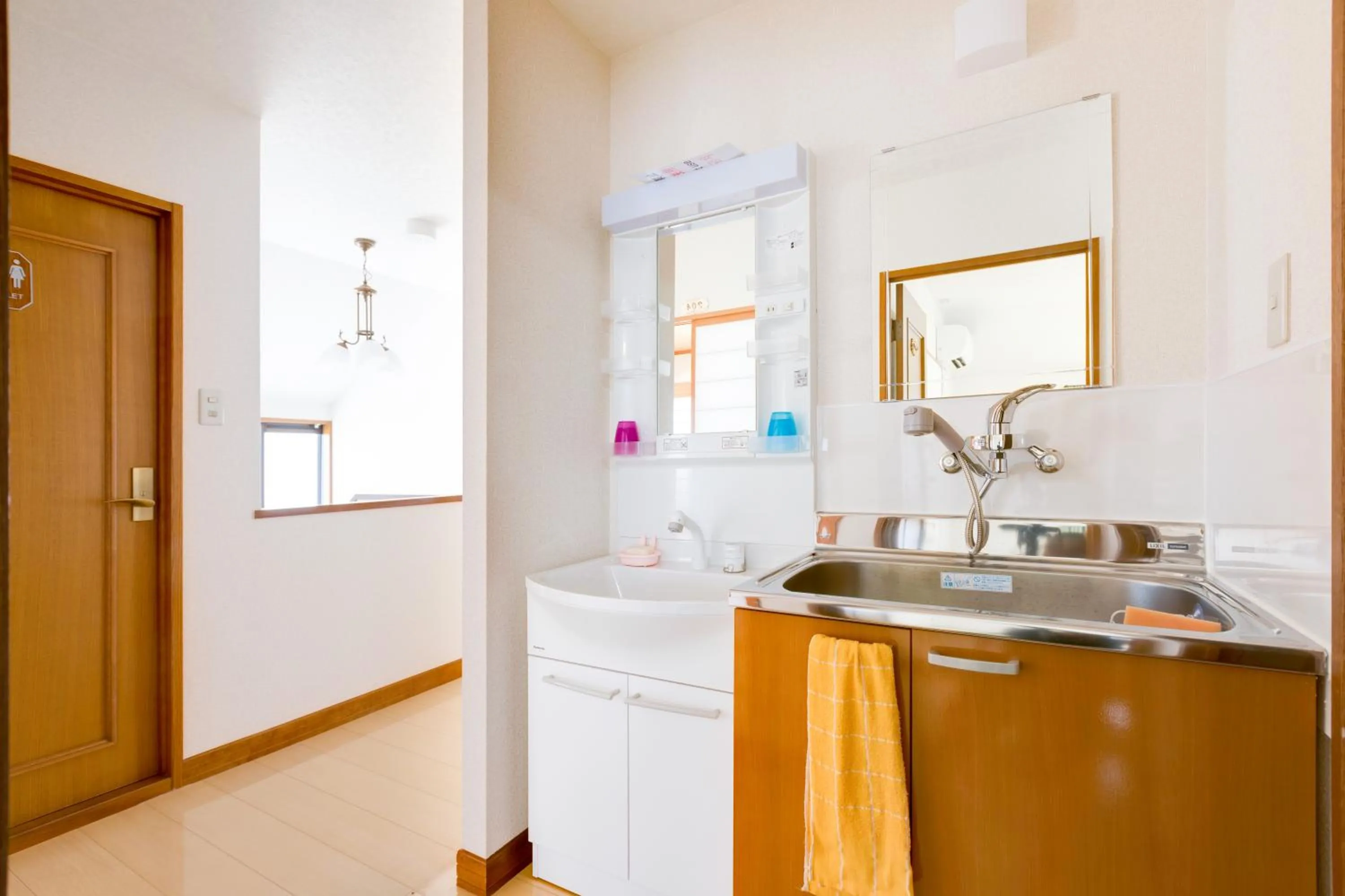 Bathroom in PLUS 9 Station INN