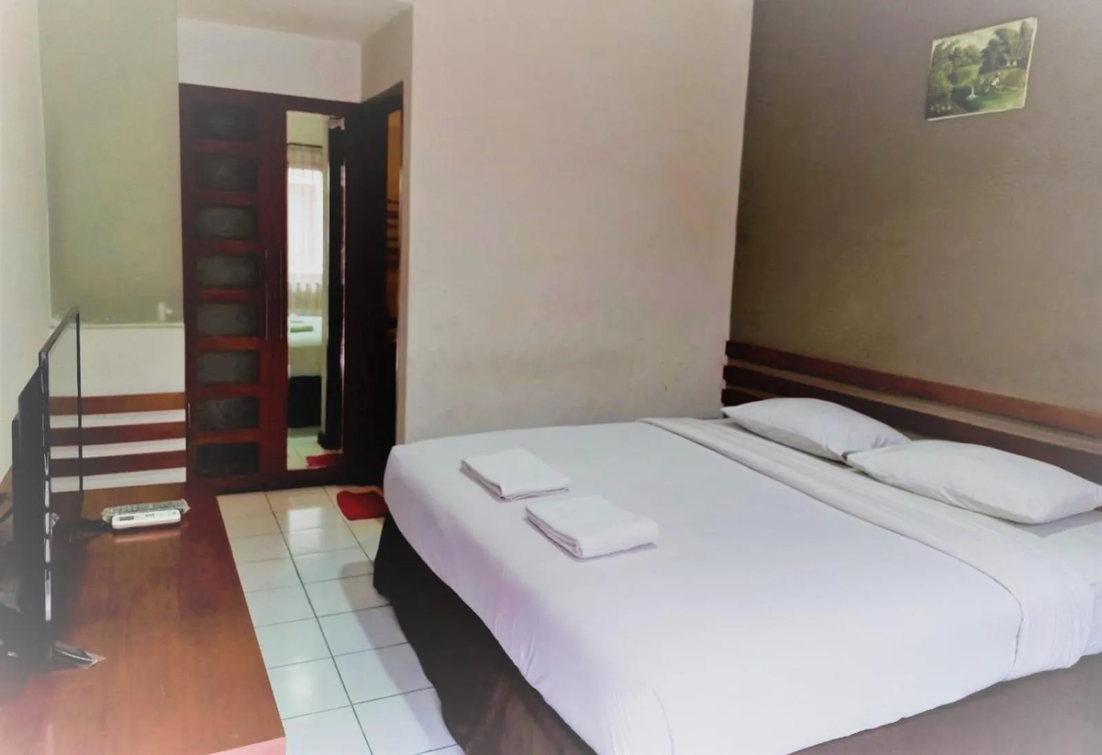 Bed in N Hotel Harmoni Jakarta