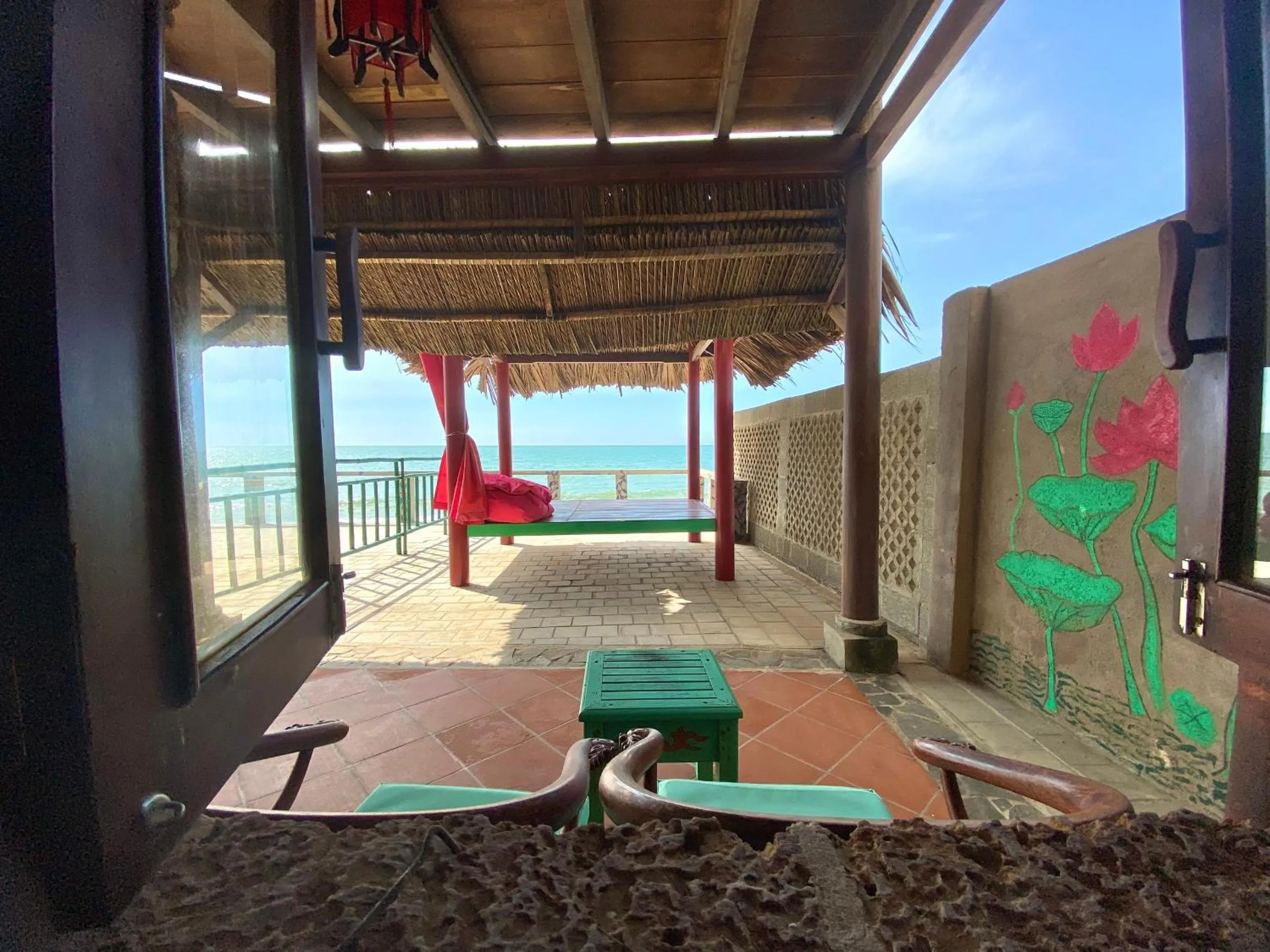 Full Moon Beach Resort