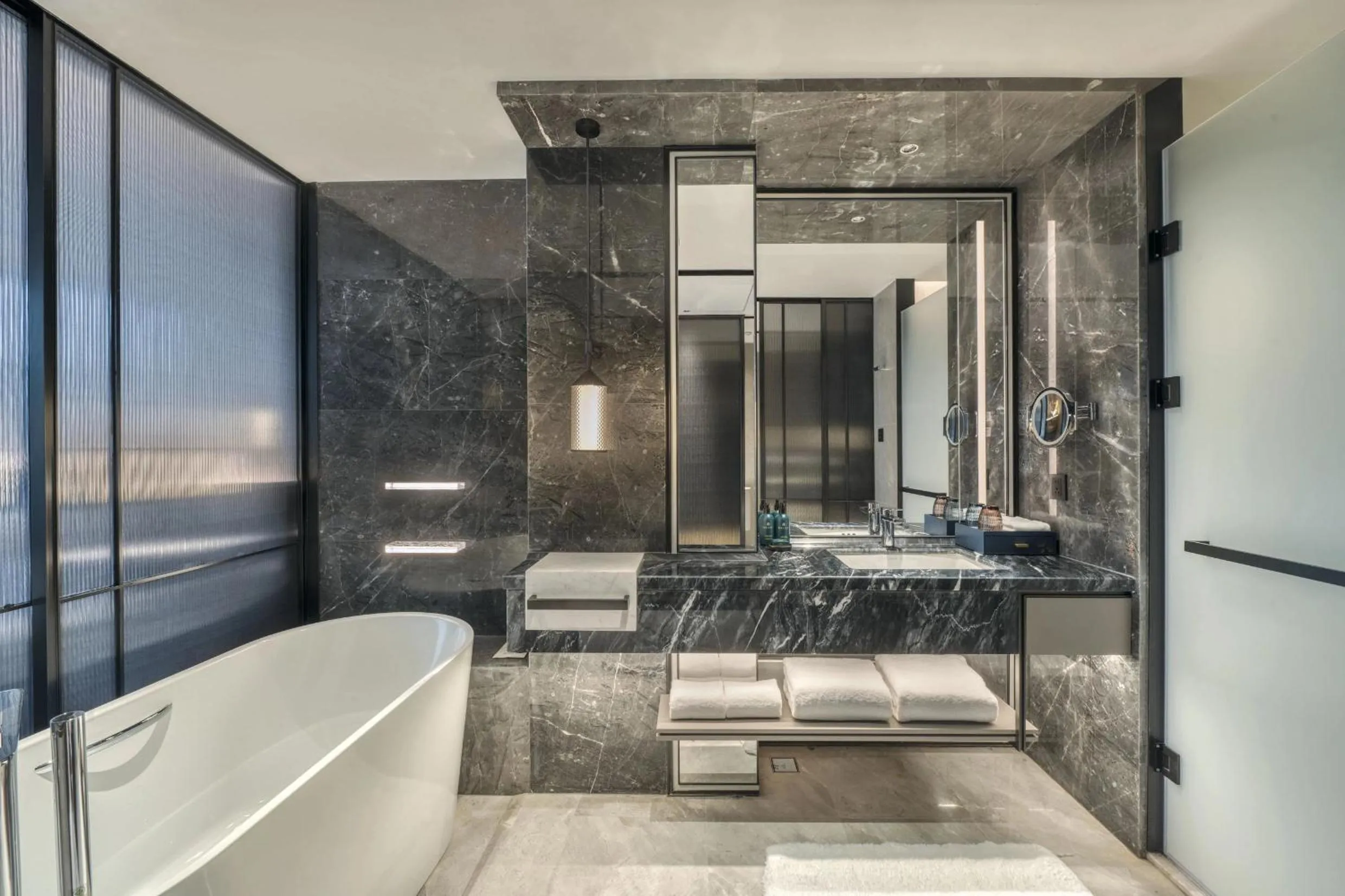 Bedroom in Crowne Plaza Rugao