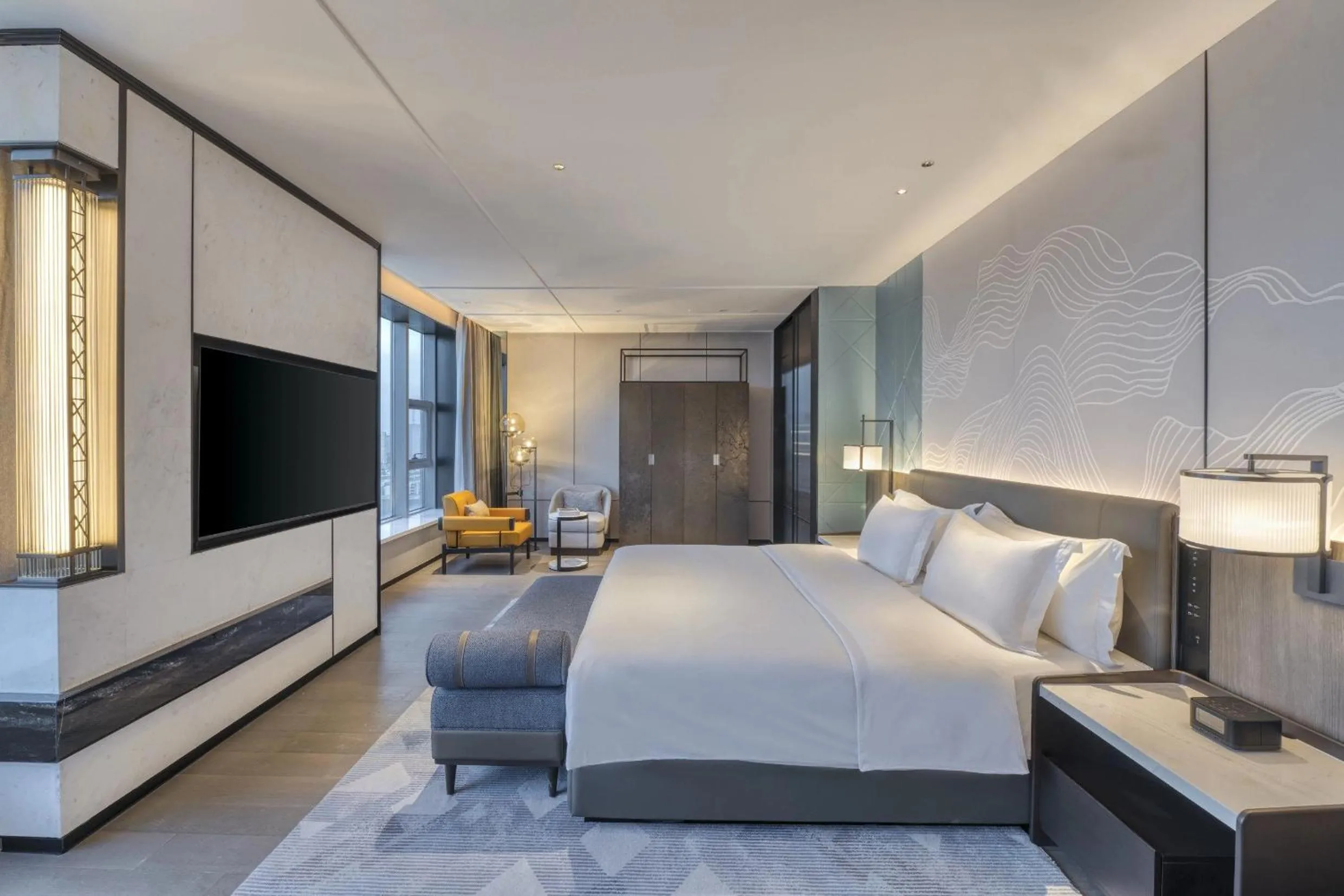 Photo of the whole room, Bed in Crowne Plaza Rugao